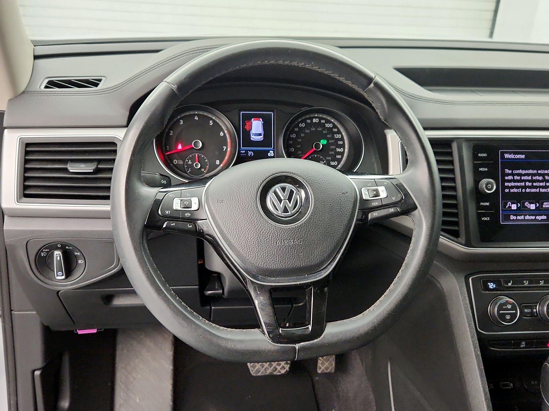 Thumbnail: 2019 Volkswagen Atlas - 10