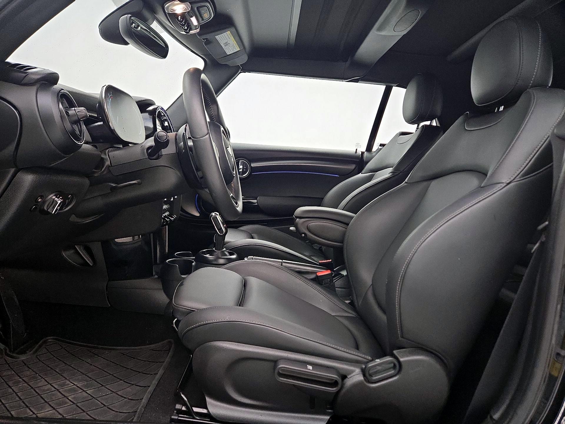 Thumbnail: 2024 MINI Cooper - 11