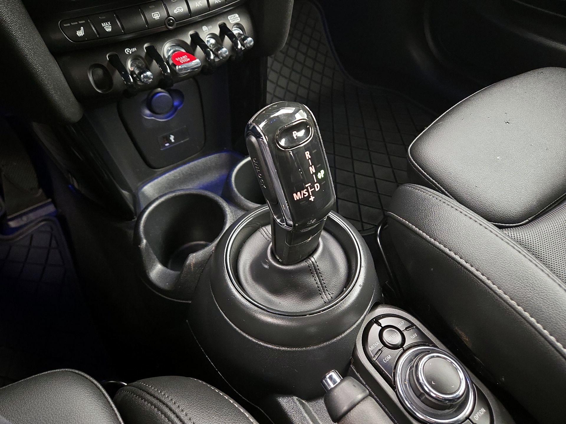 Thumbnail: 2024 MINI Cooper - 18