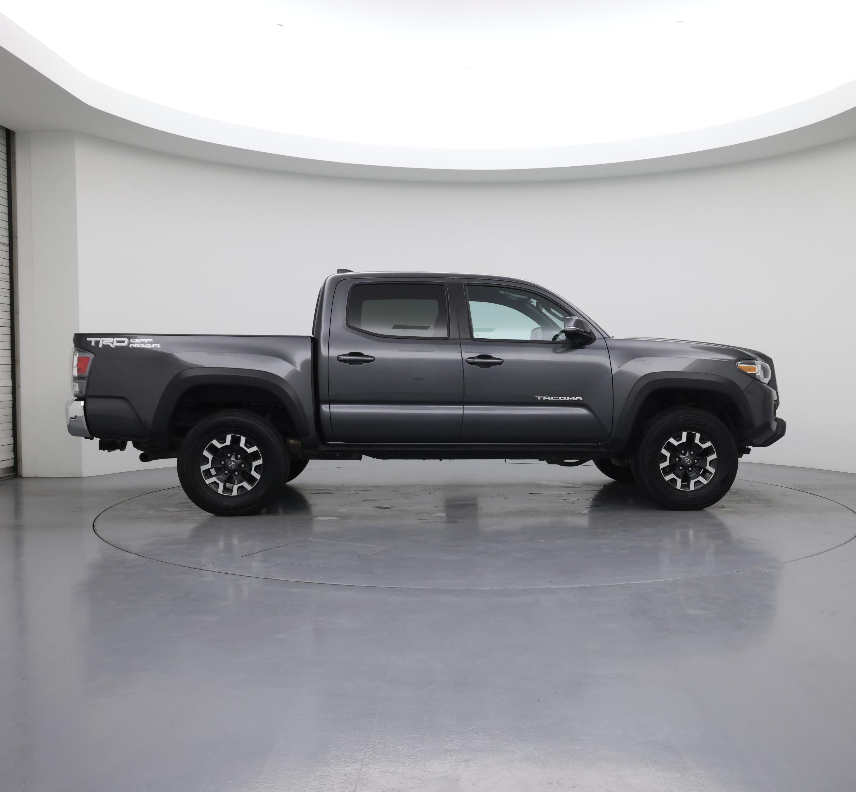 Thumbnail: 2022 Toyota Tacoma - 7