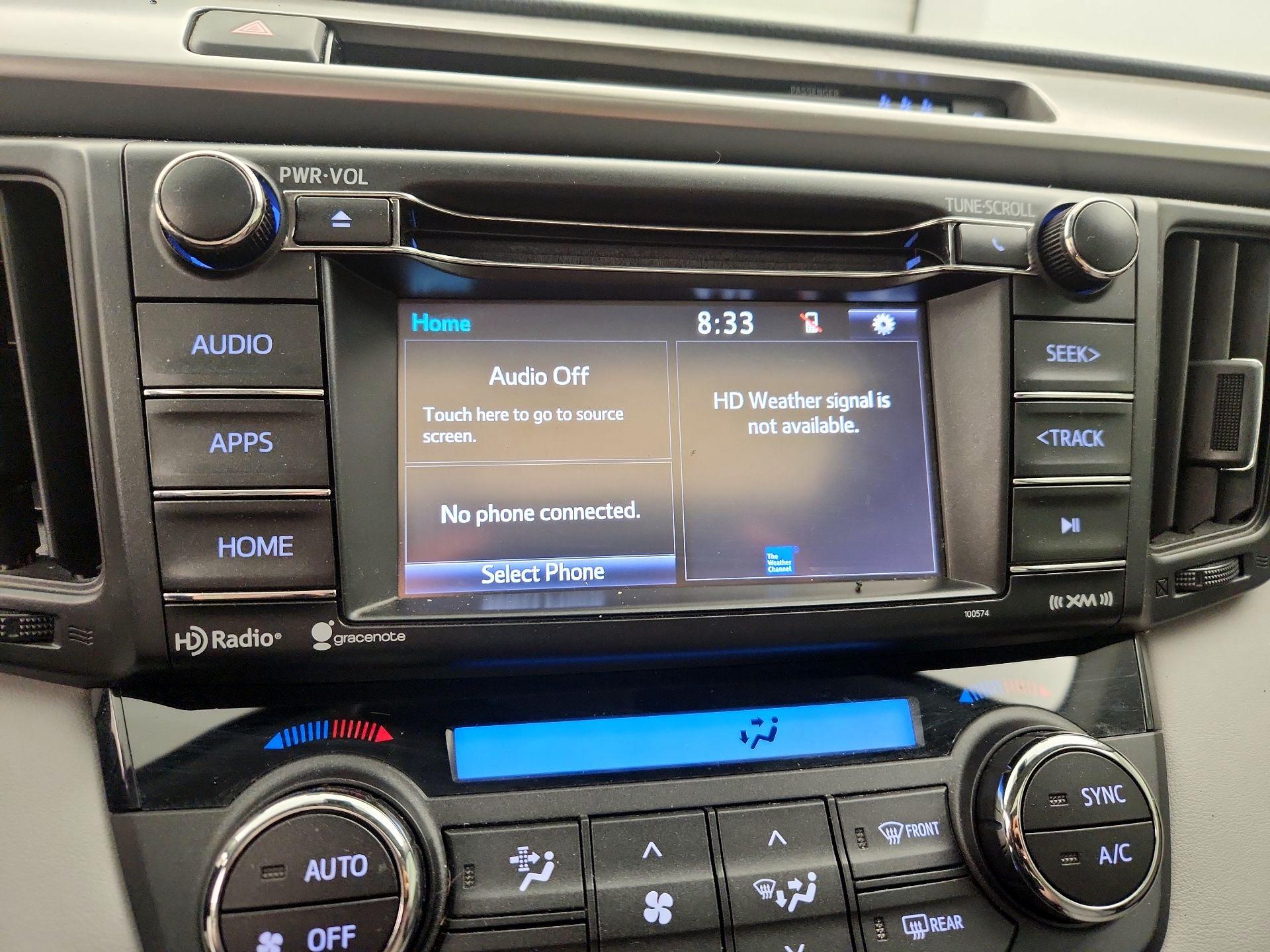 Thumbnail: 2017 Toyota RAV4 - 15