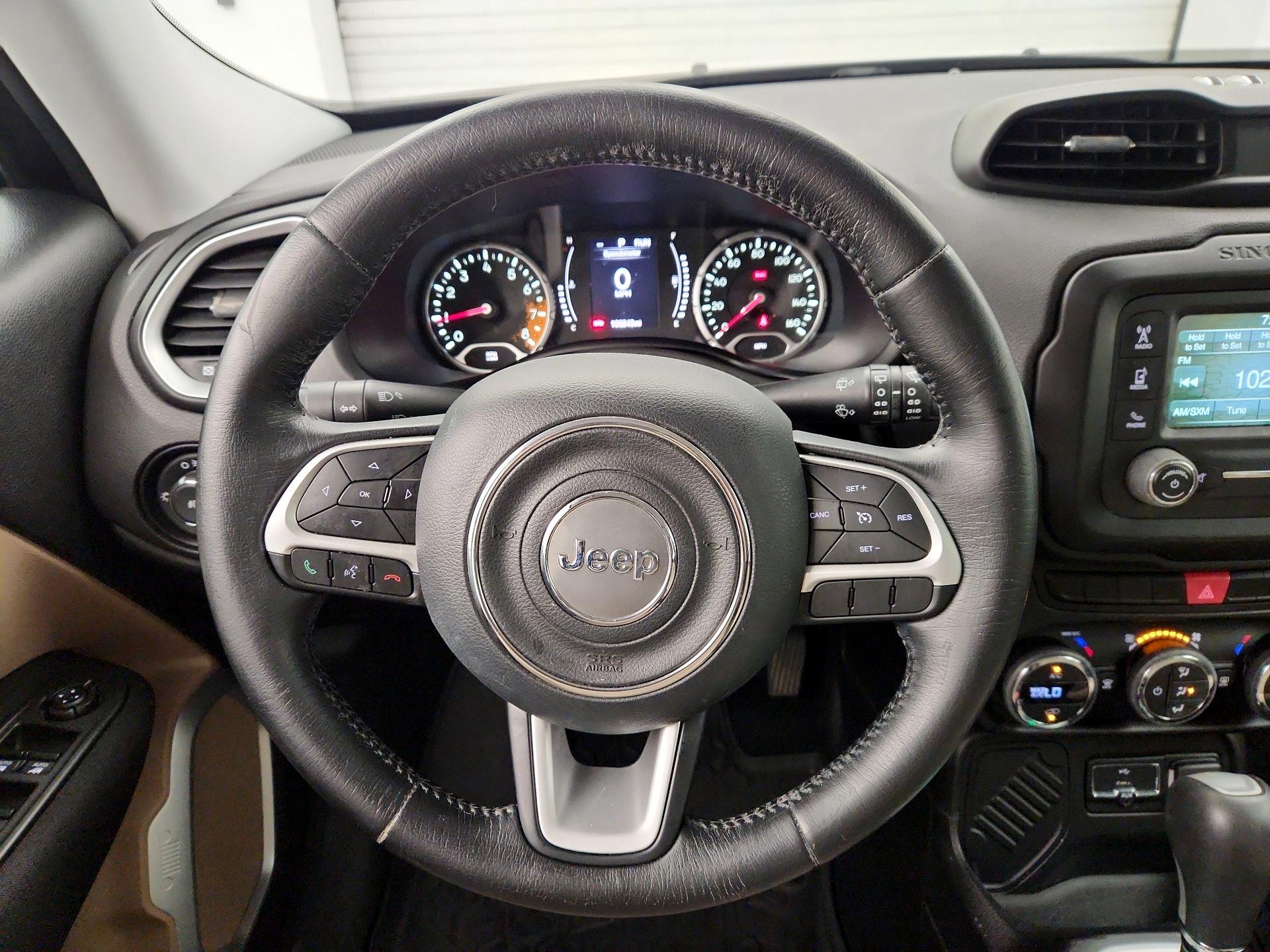 Thumbnail: 2015 Jeep Renegade - 10