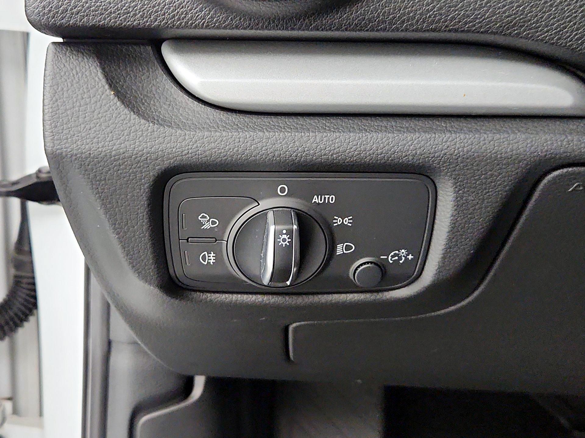 Thumbnail: 2017 Audi A3 - 13