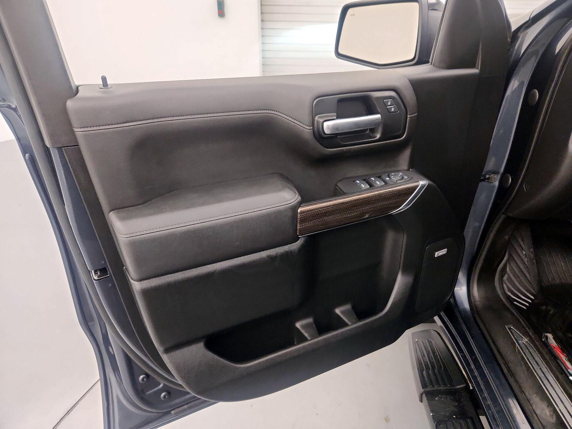 Thumbnail: 2021 Chevrolet Silverado 1500 - 12