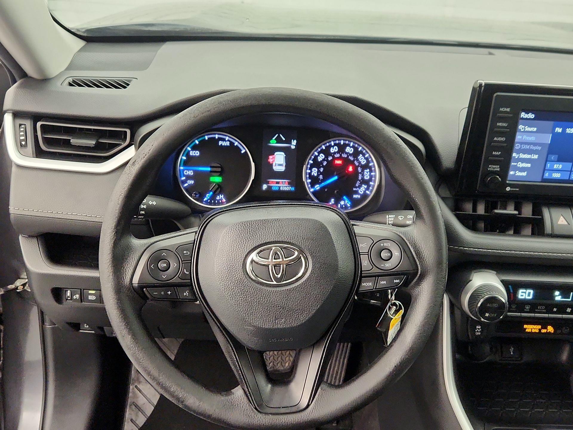 Thumbnail: 2021 Toyota RAV4 - 10