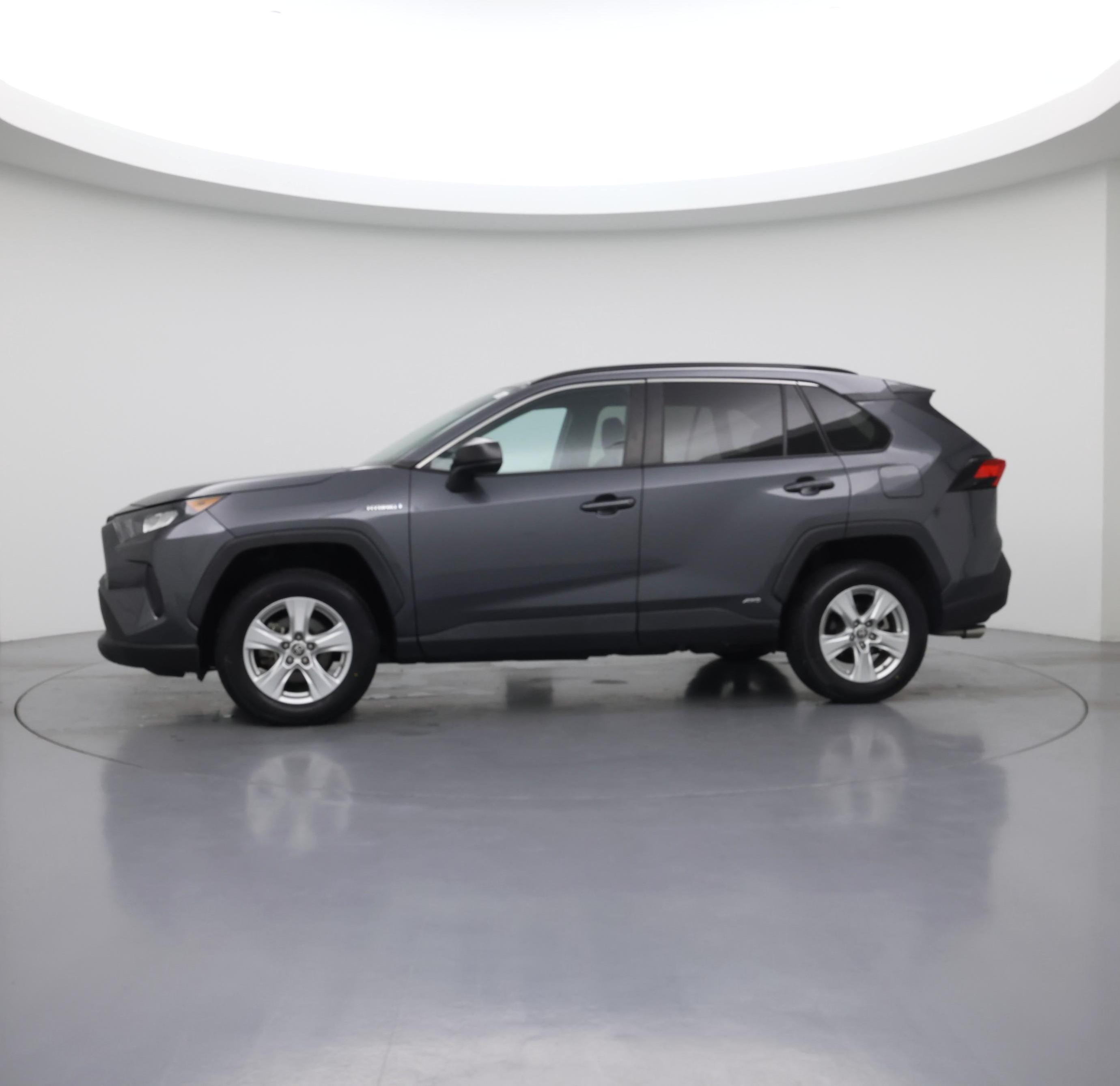 Thumbnail: 2021 Toyota RAV4 - 3