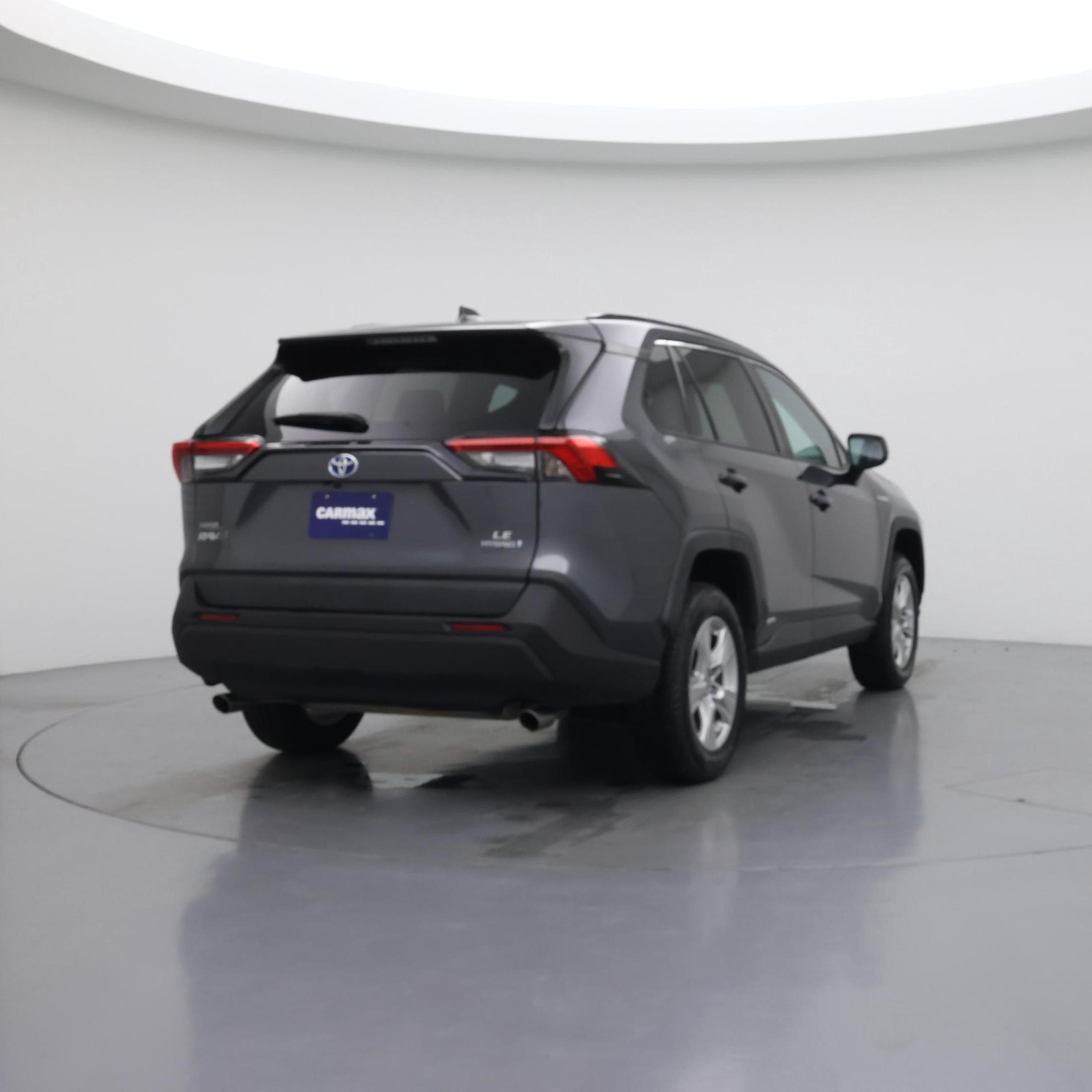 Thumbnail: 2021 Toyota RAV4 - 8