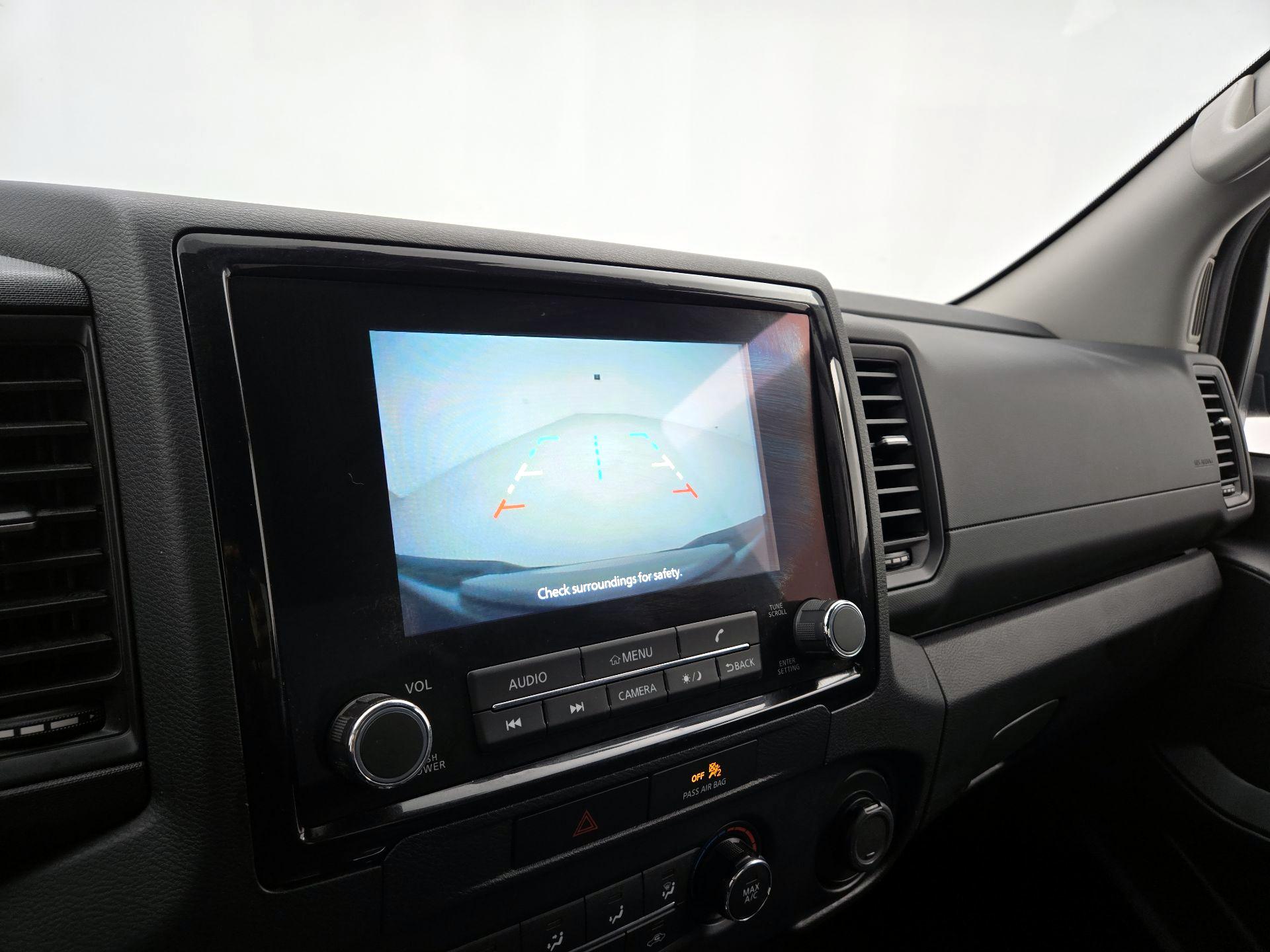 Thumbnail: 2022 Nissan Frontier - 14