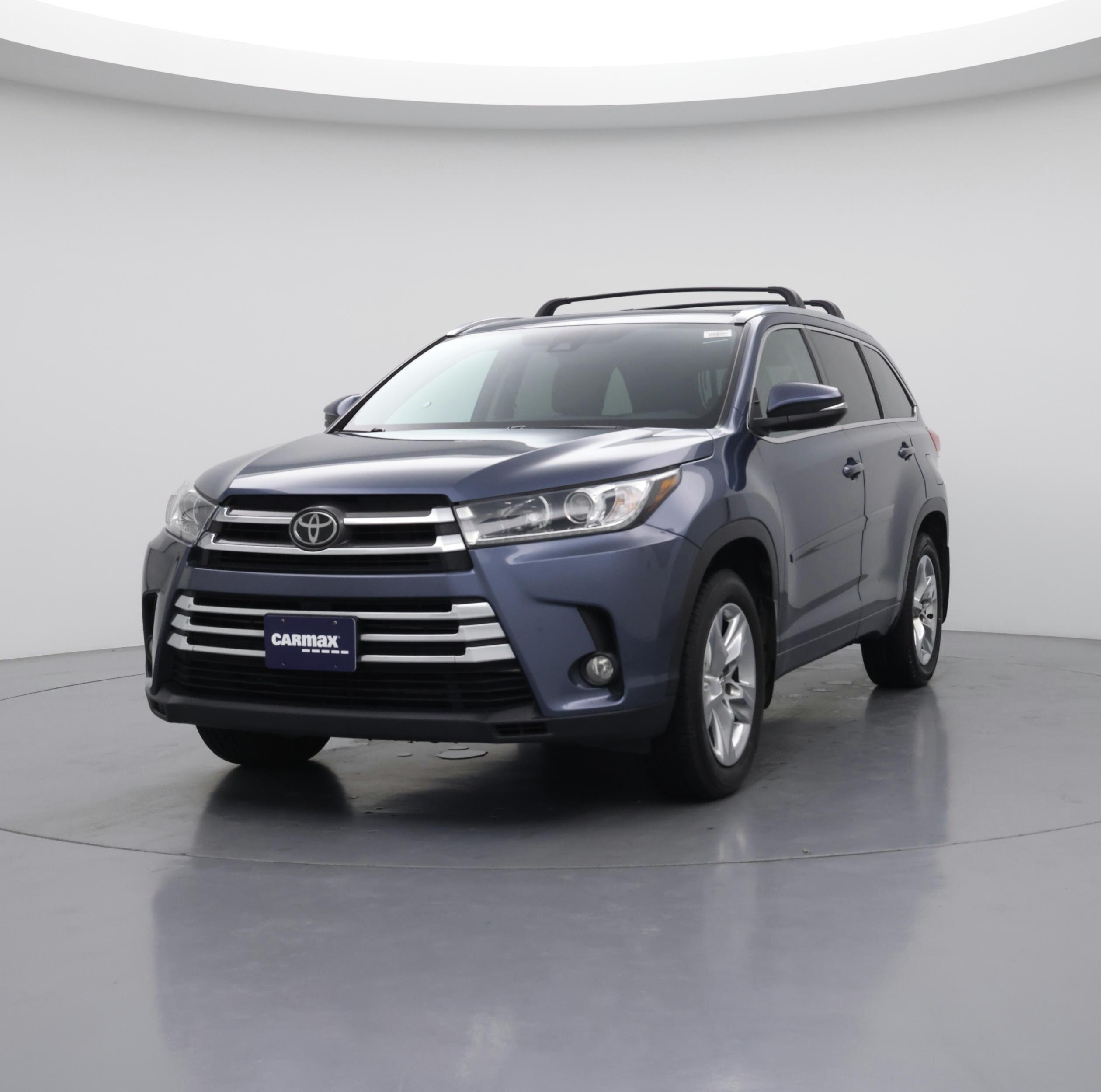 Thumbnail: 2017 Toyota Highlander - 4