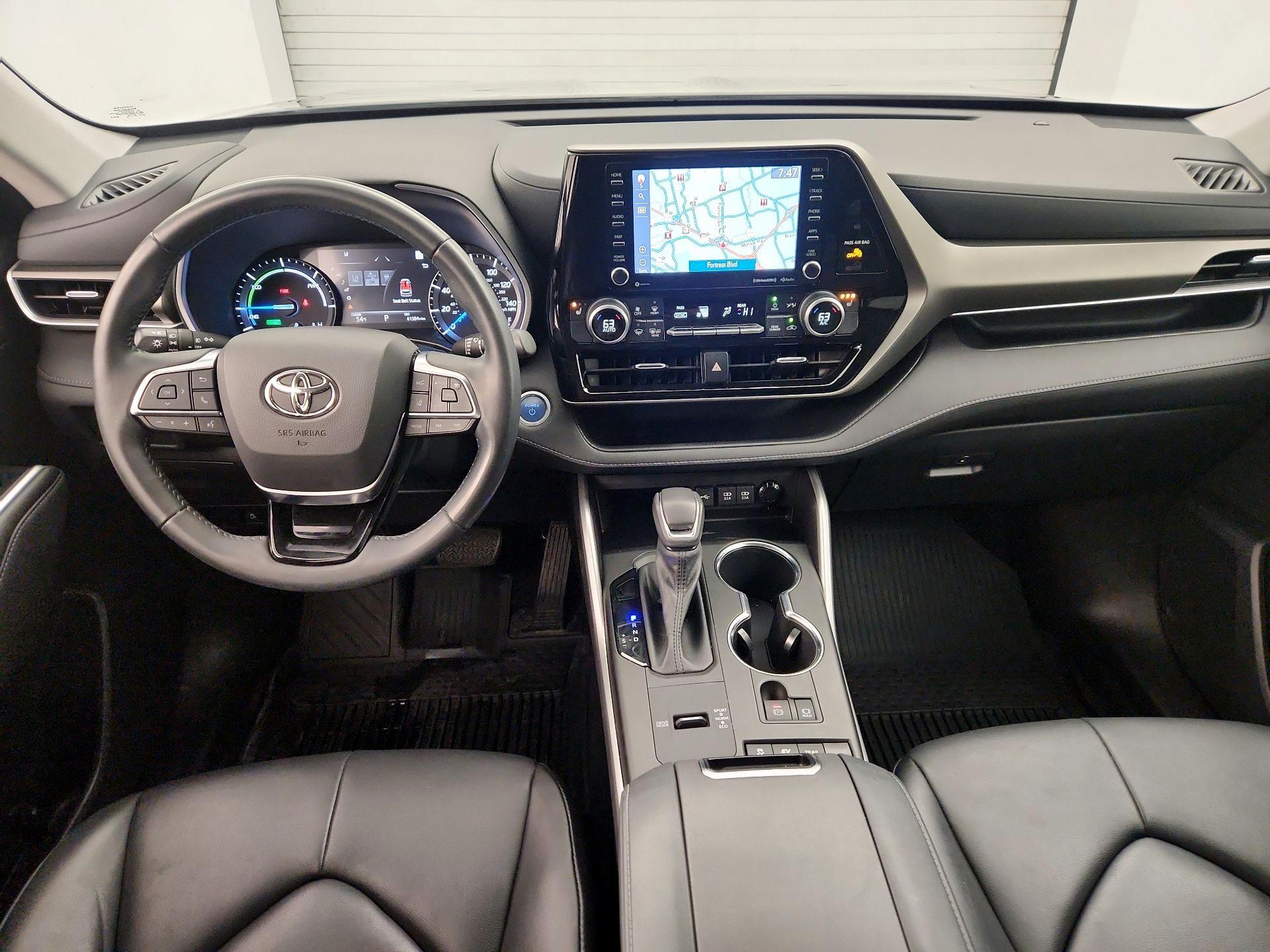 Thumbnail: 2021 Toyota Highlander - 9