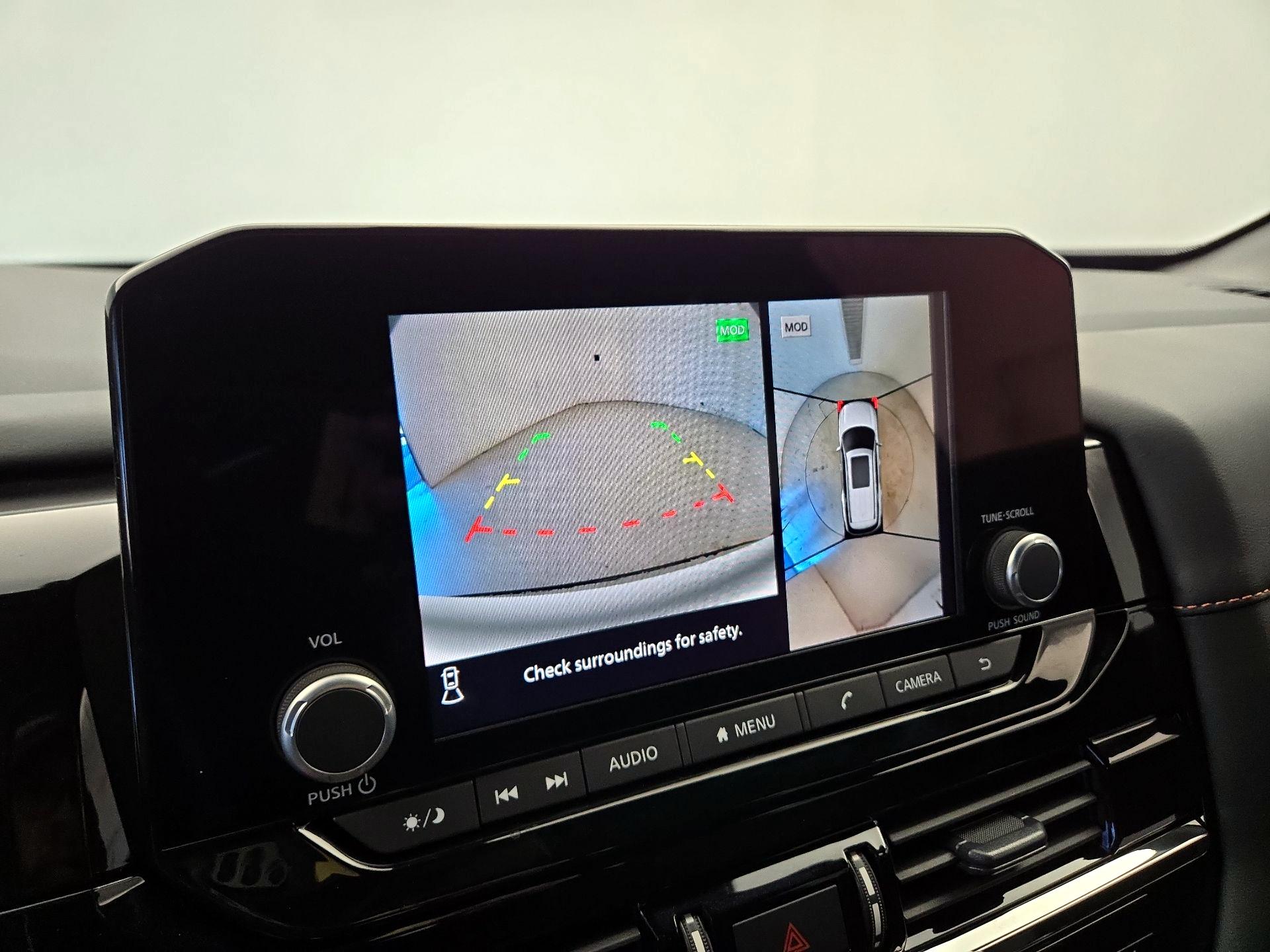 Thumbnail: 2025 Nissan Pathfinder - 14