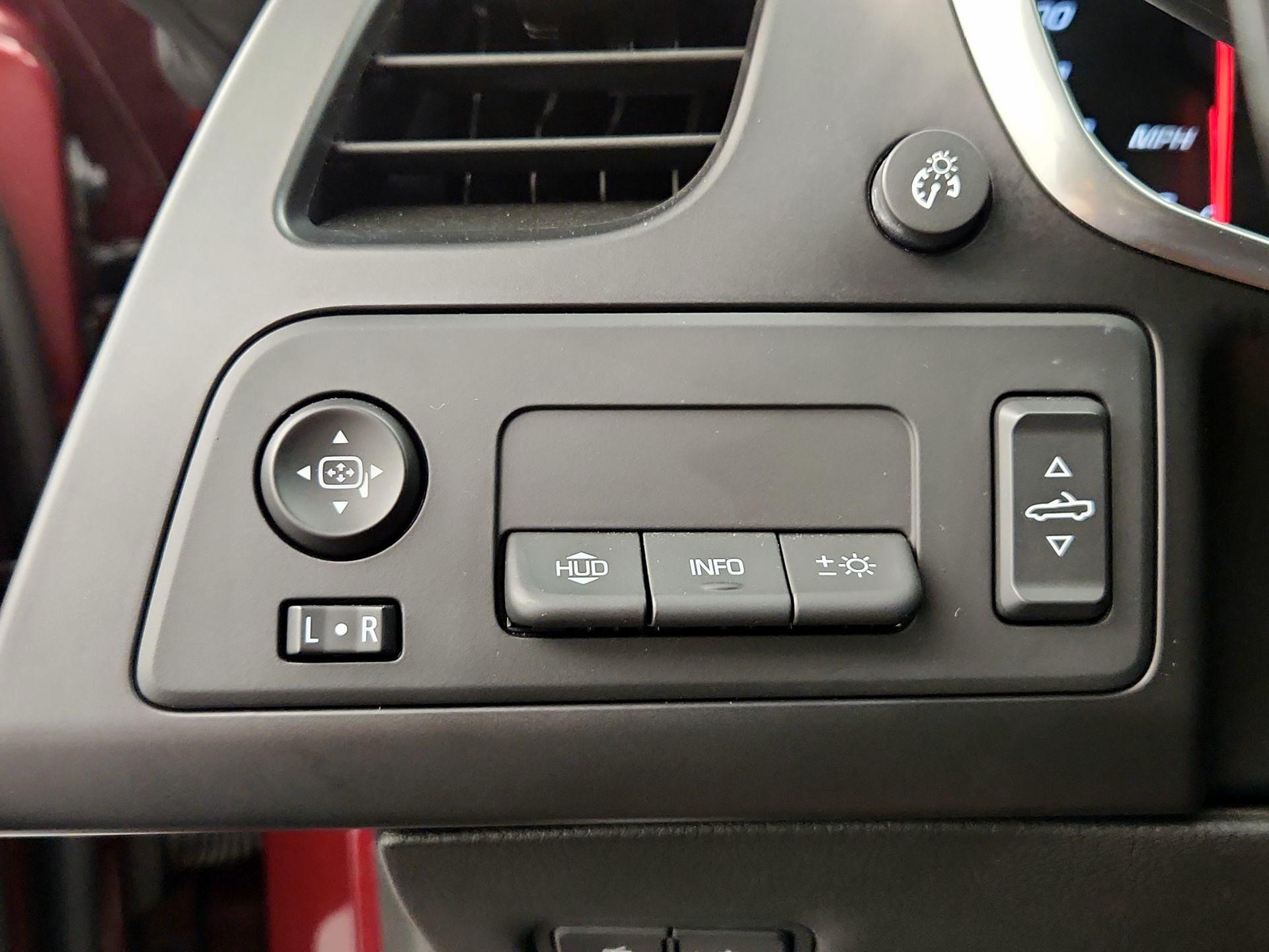 Thumbnail: 2016 Chevrolet Corvette - 13