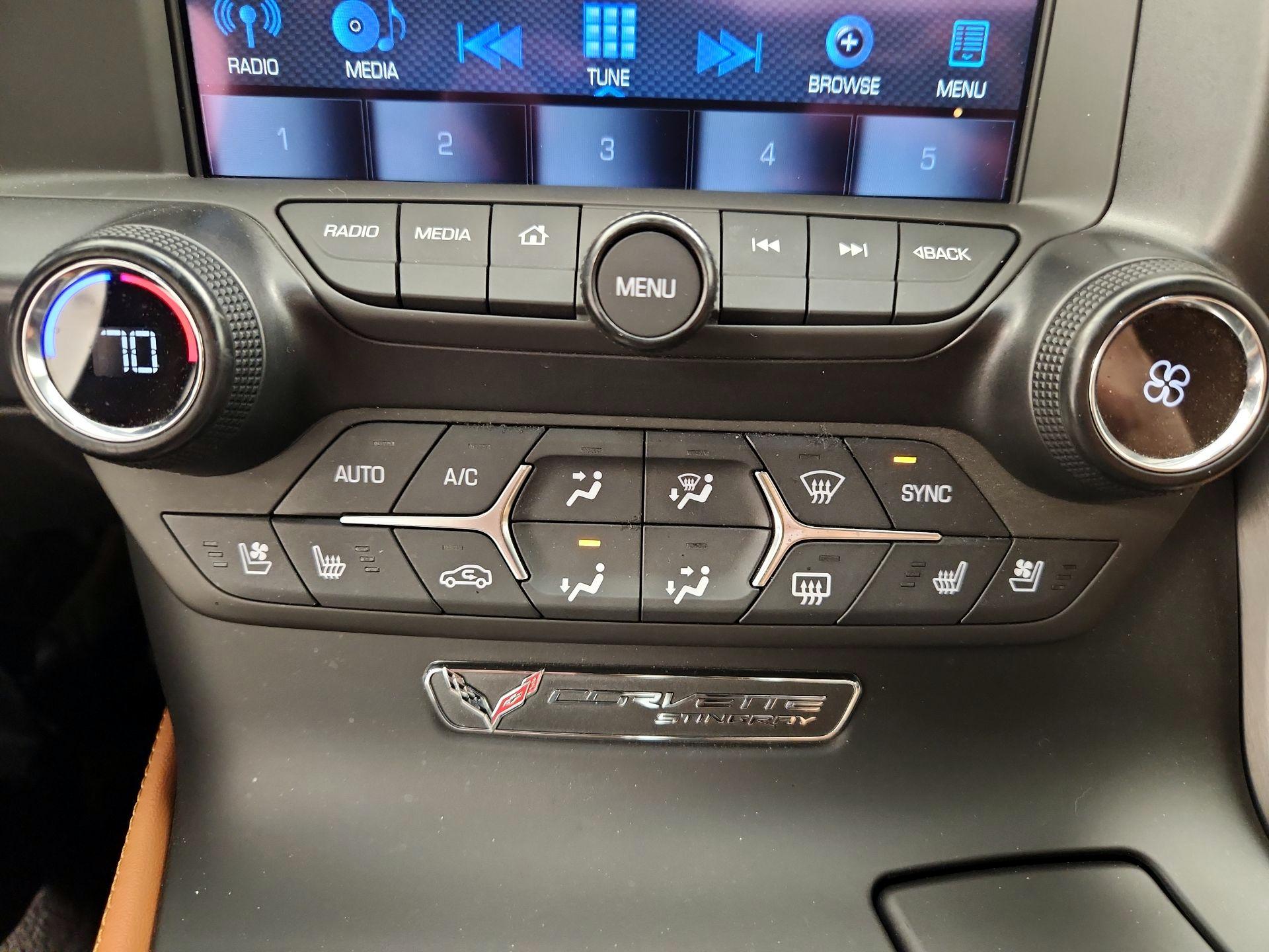 Thumbnail: 2016 Chevrolet Corvette - 16