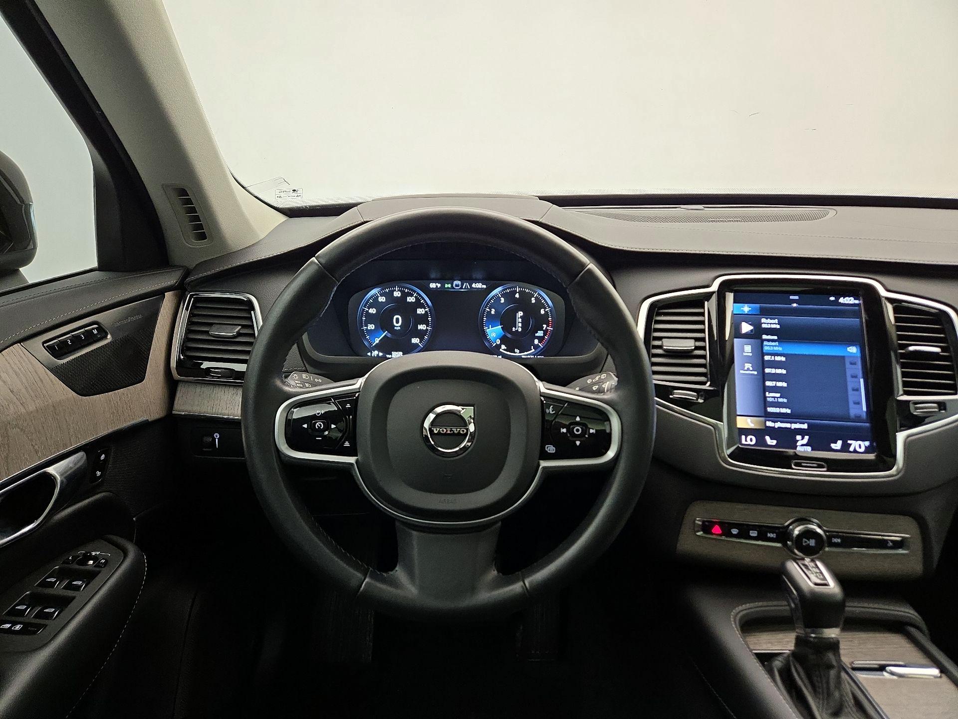 Thumbnail: 2022 Volvo XC90 - 10