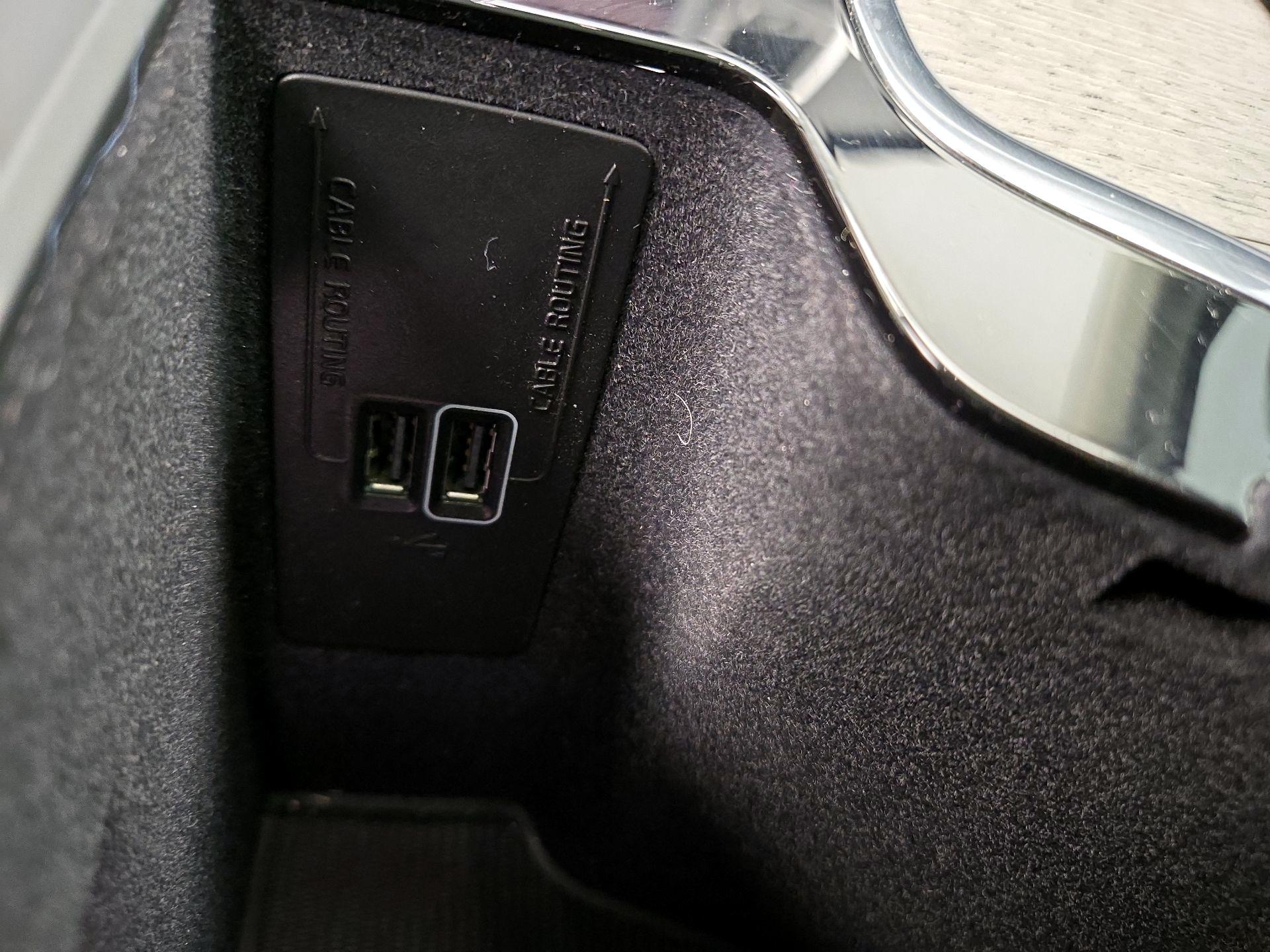 Thumbnail: 2022 Volvo XC90 - 18