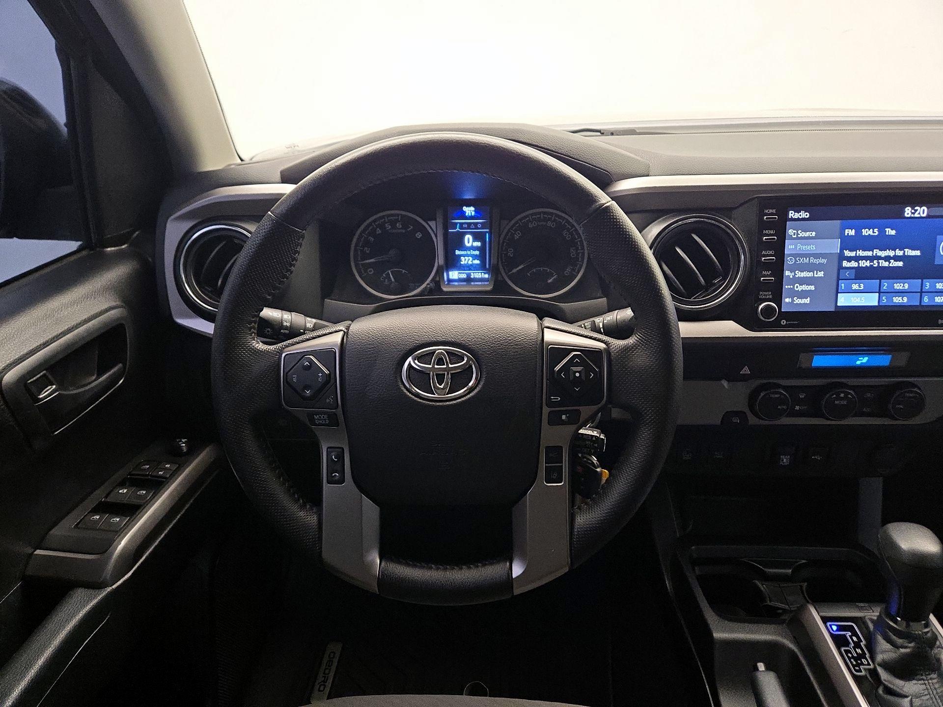 Thumbnail: 2022 Toyota Tacoma - 10