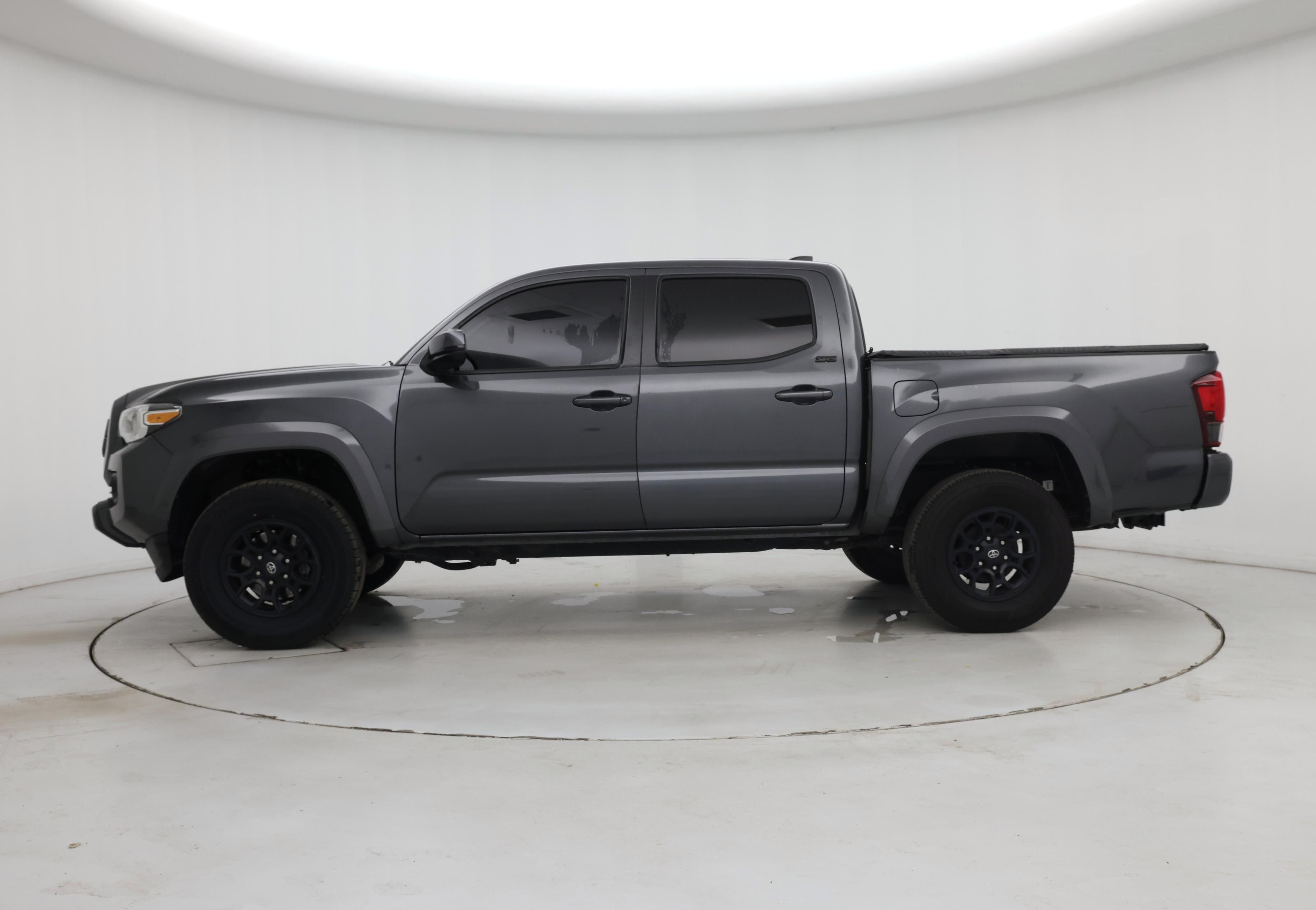 Thumbnail: 2022 Toyota Tacoma - 3