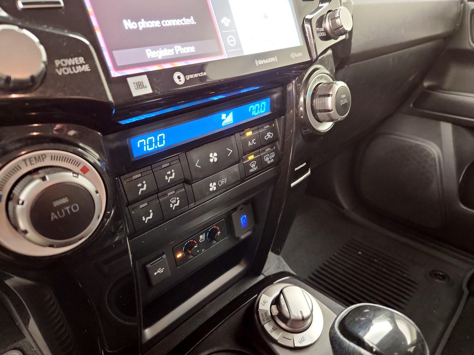 Thumbnail: 2021 Toyota 4Runner - 17