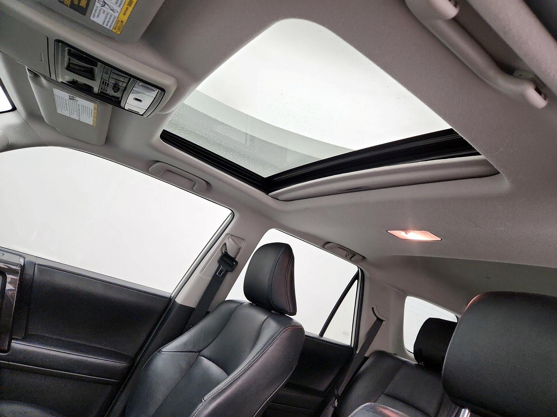 Thumbnail: 2021 Toyota 4Runner - 20