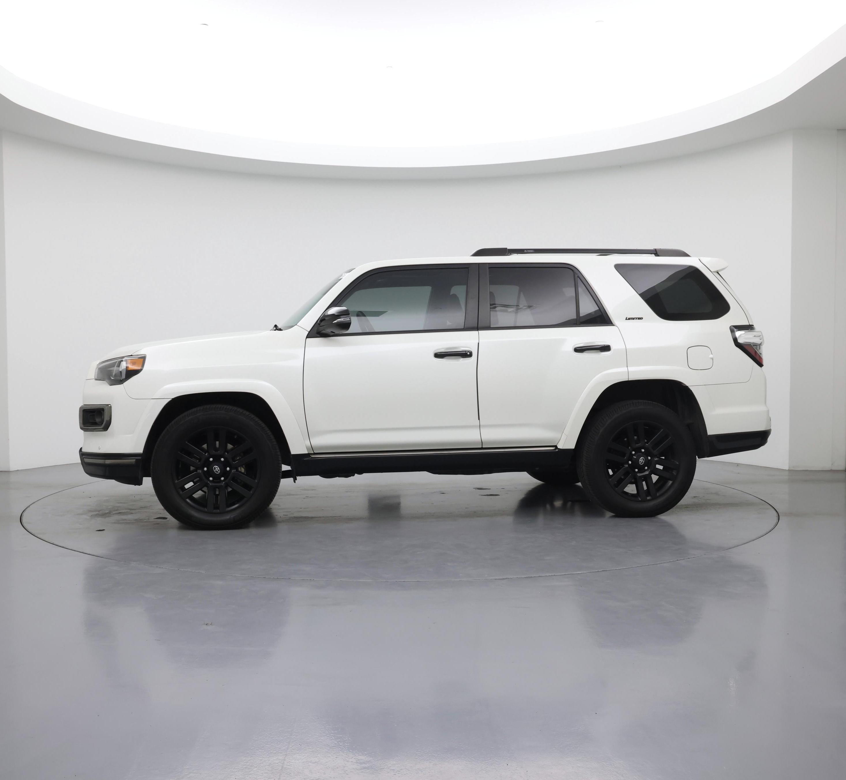 Thumbnail: 2021 Toyota 4Runner - 3