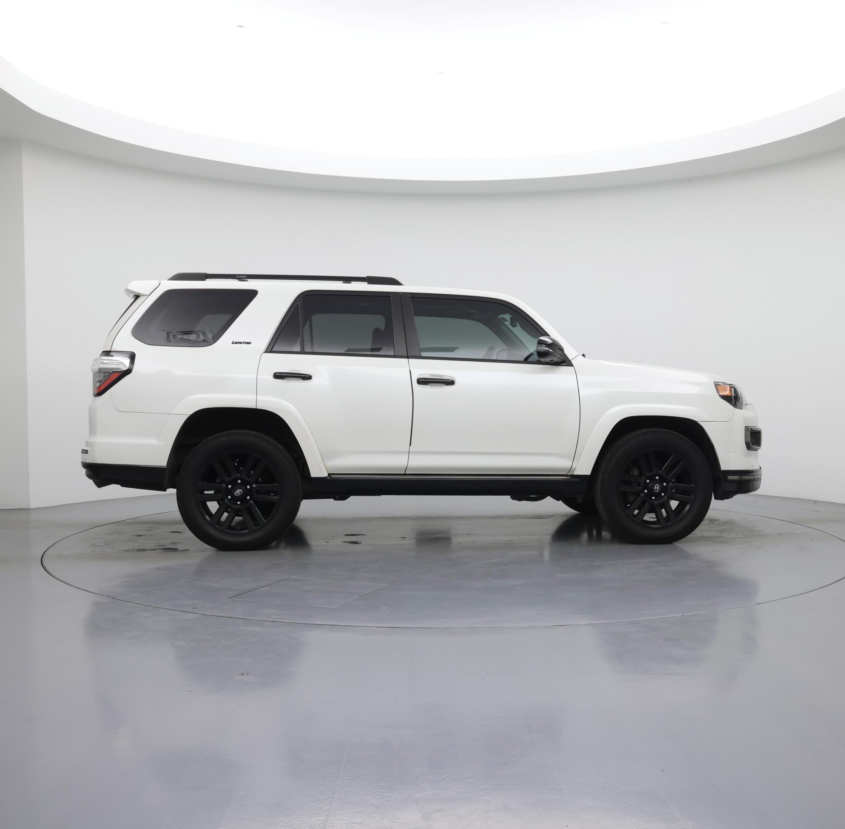 Thumbnail: 2021 Toyota 4Runner - 7