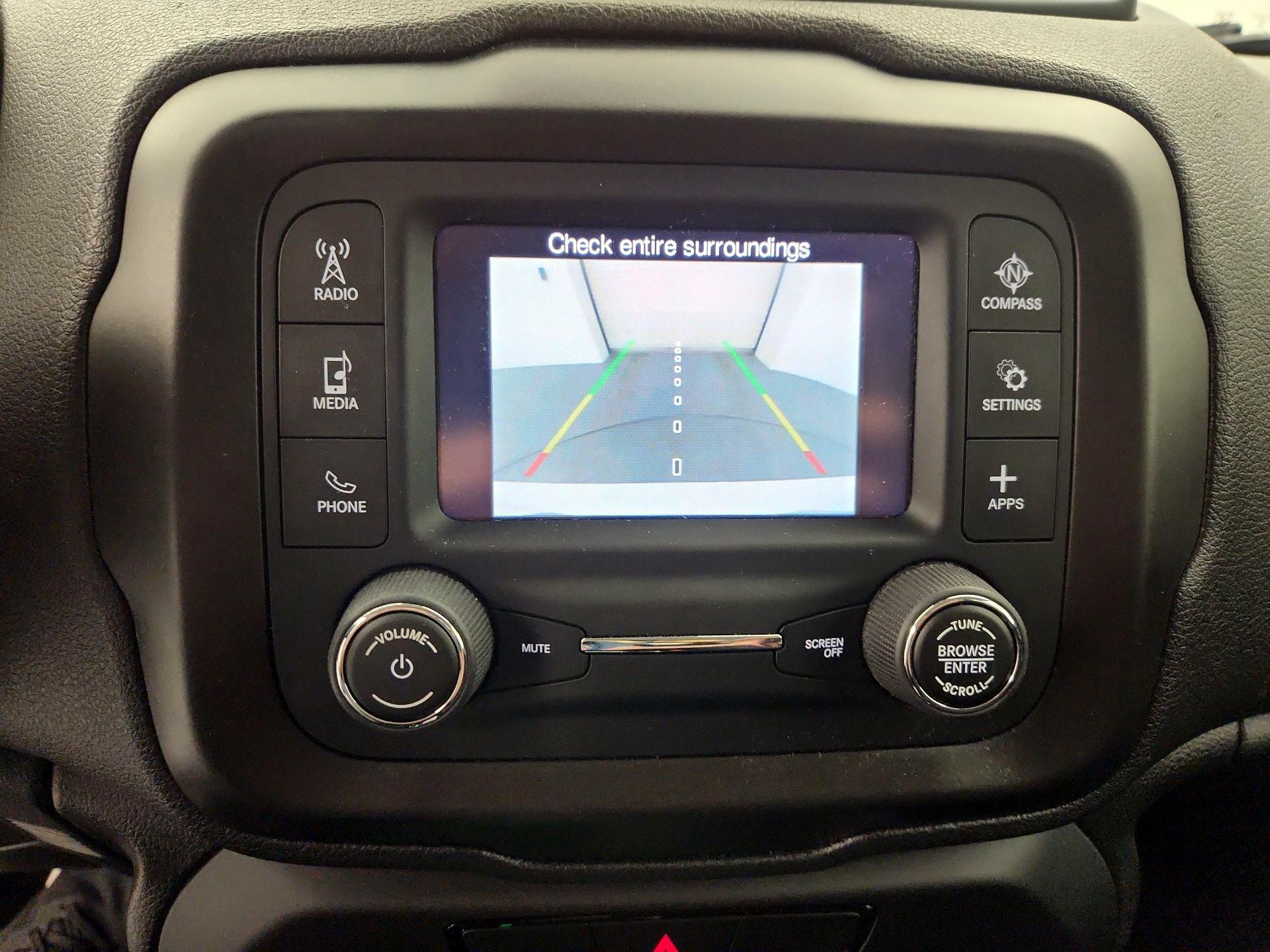 Thumbnail: 2018 Jeep Renegade - 14