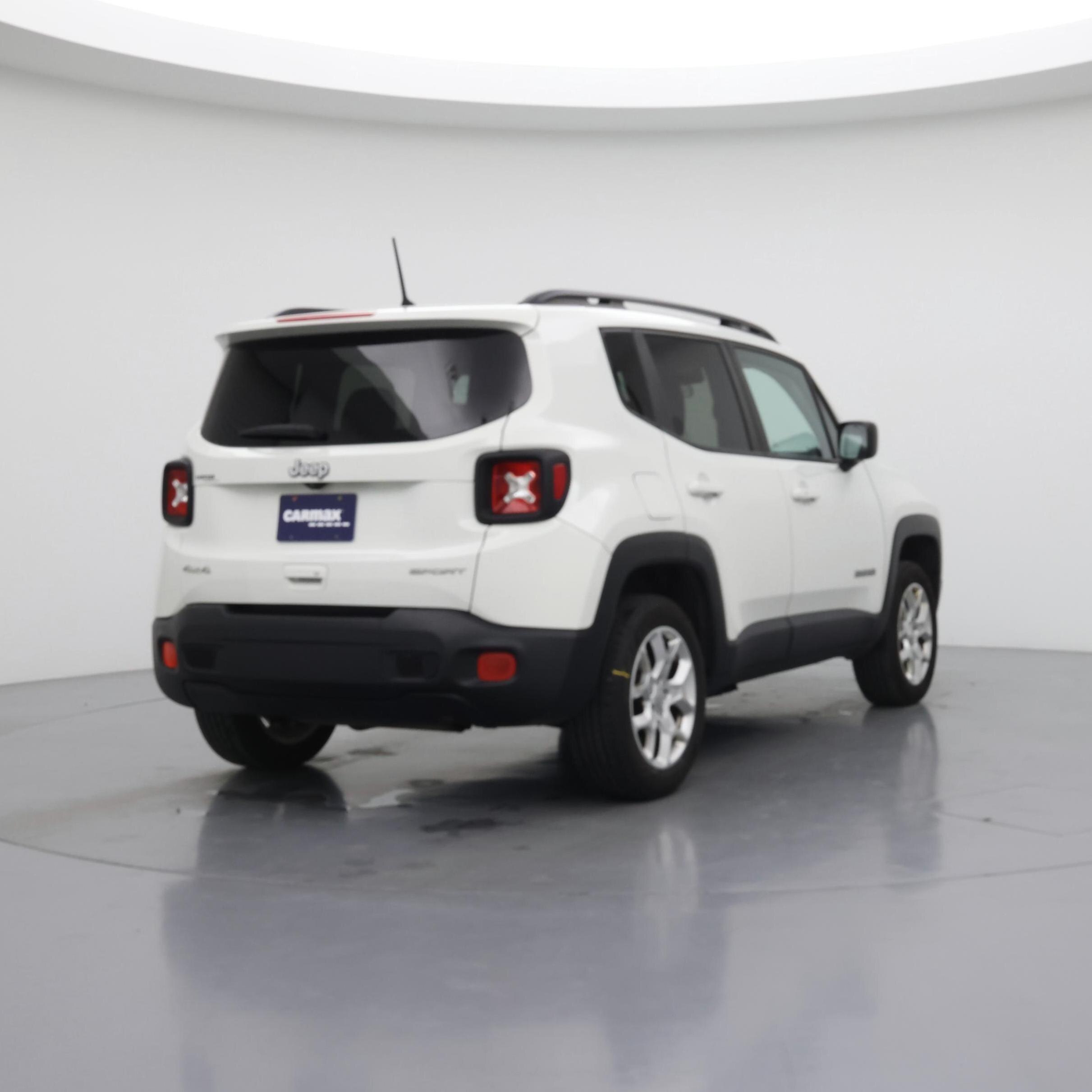 Thumbnail: 2018 Jeep Renegade - 8