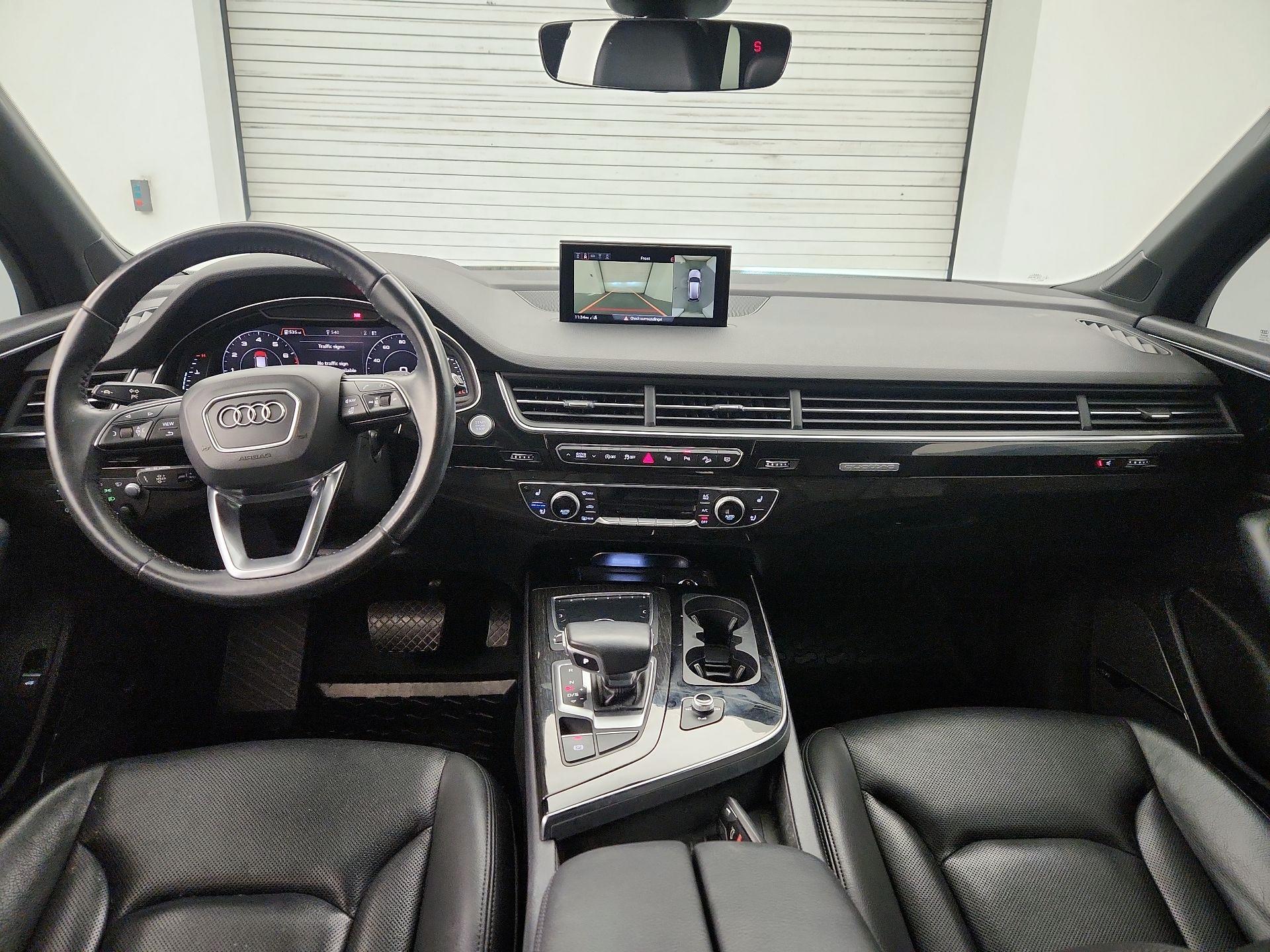 Thumbnail: 2019 Audi Q7 - 9