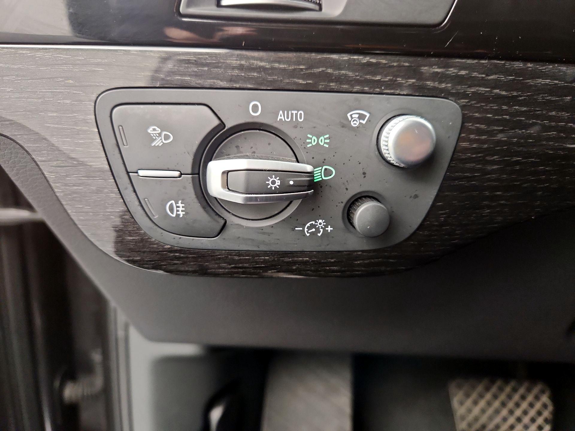 Thumbnail: 2019 Audi Q7 - 13