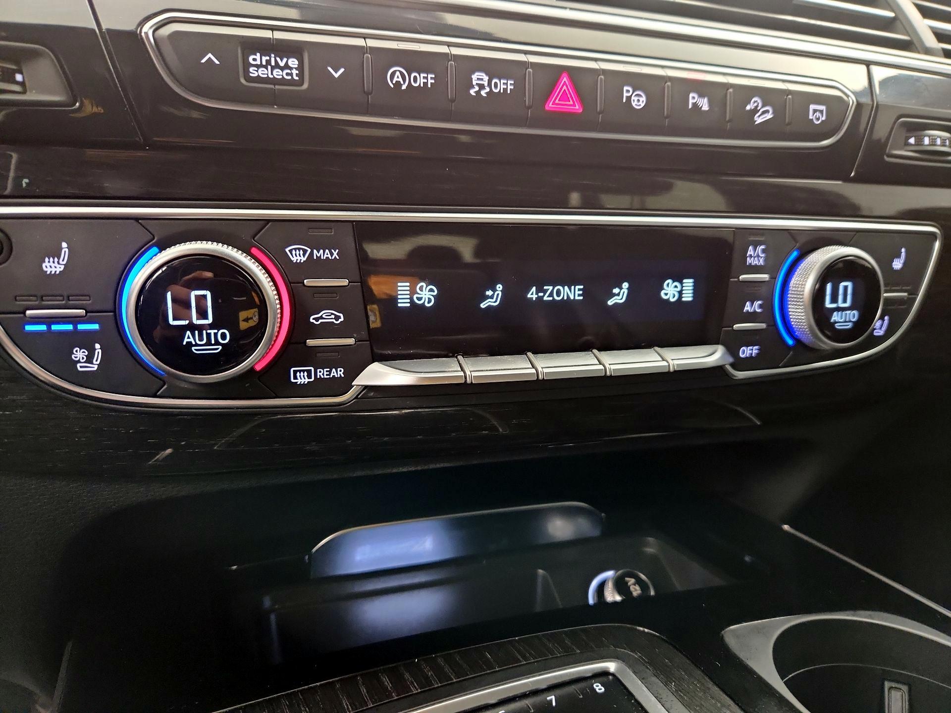 Thumbnail: 2019 Audi Q7 - 16