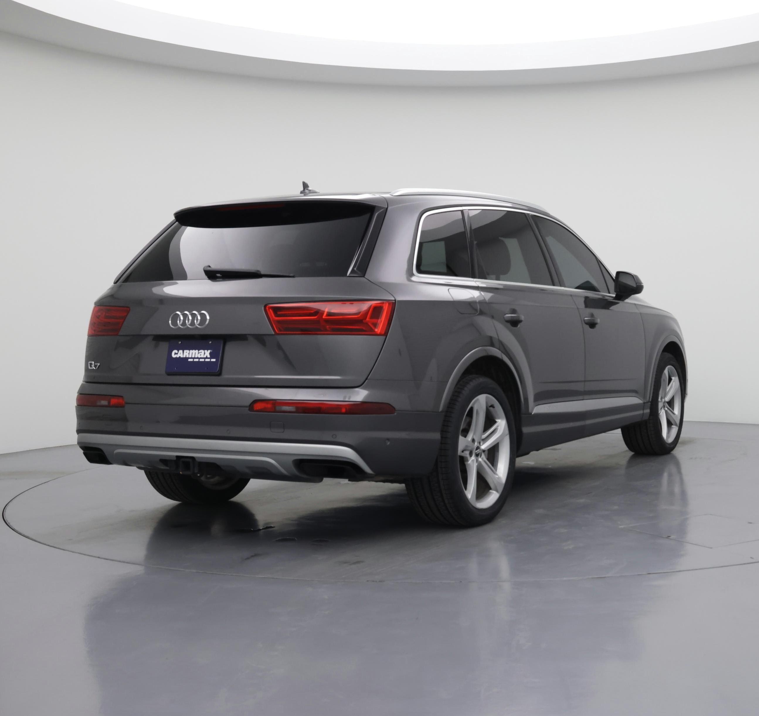 Thumbnail: 2019 Audi Q7 - 8