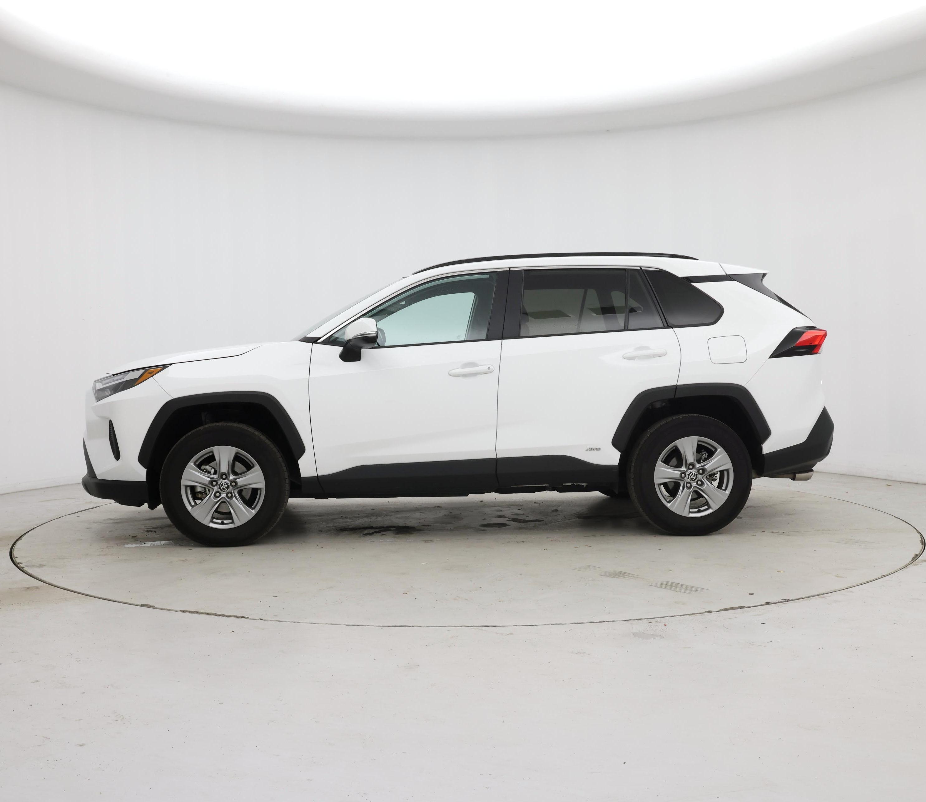 Thumbnail: 2024 Toyota RAV4 - 3