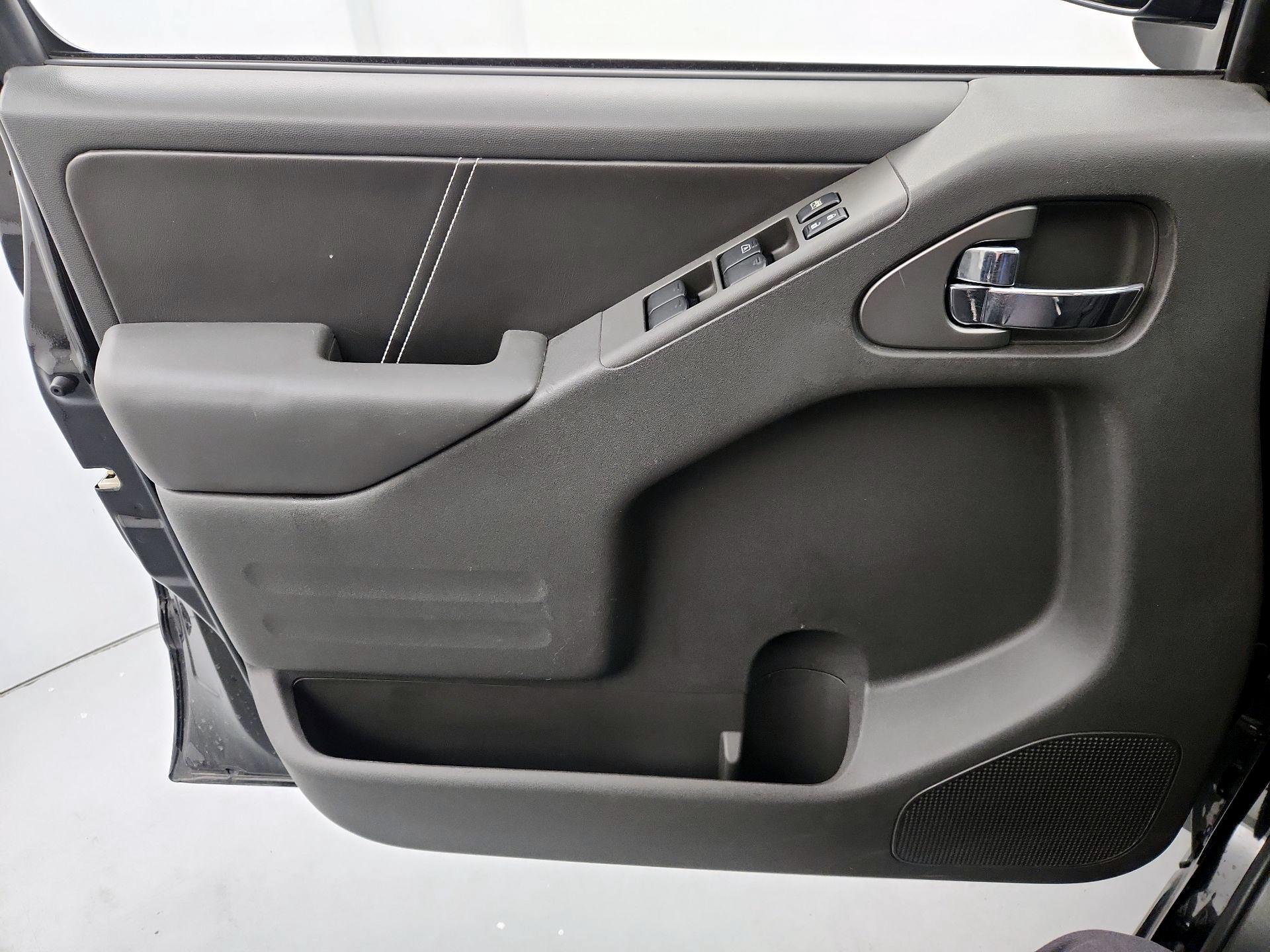 Thumbnail: 2017 Nissan Frontier - 12