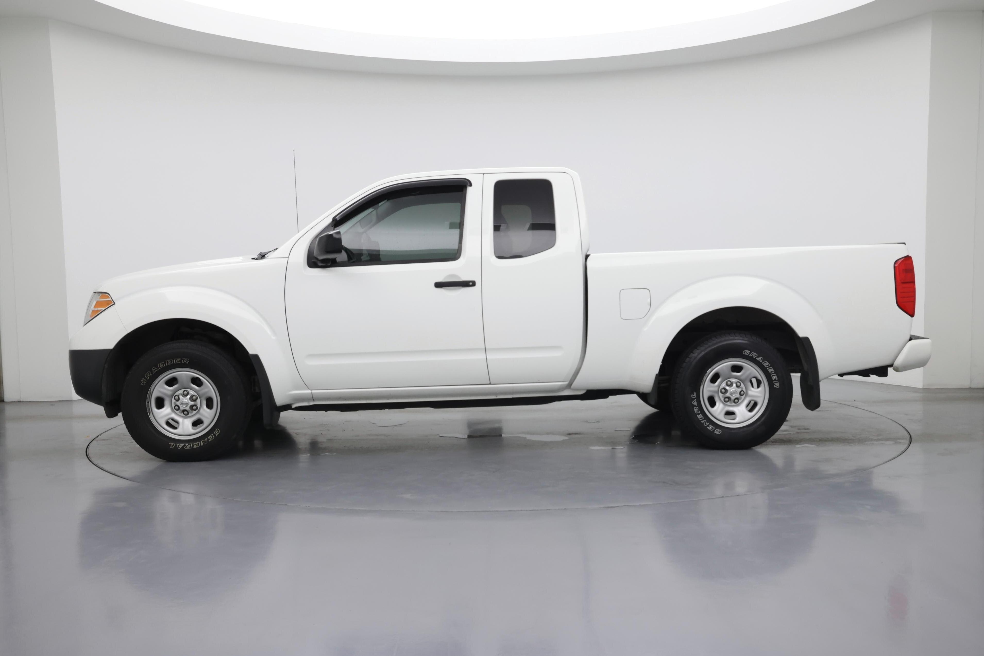 Thumbnail: 2019 Nissan Frontier - 3