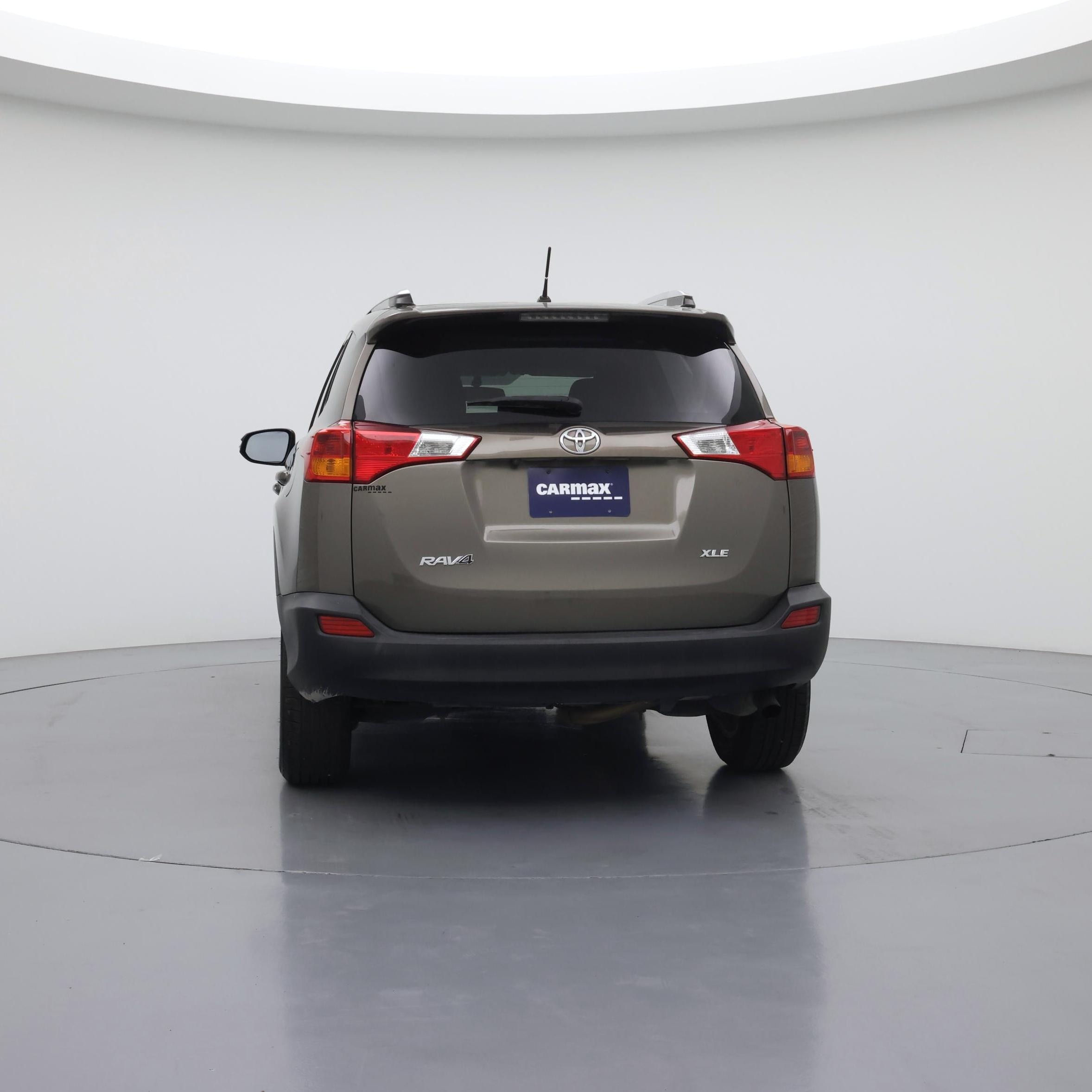 Thumbnail: 2014 Toyota RAV4 - 6