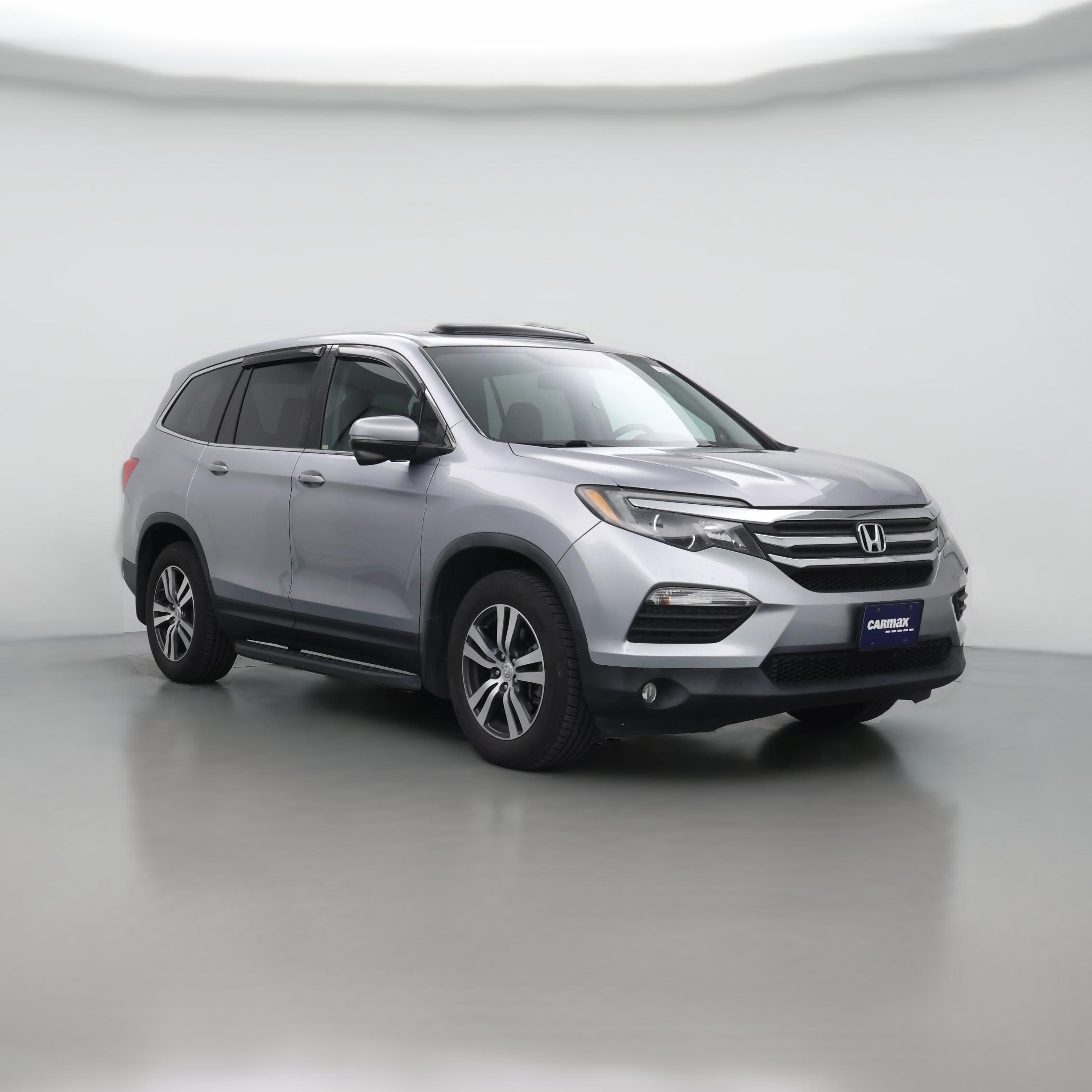 Thumbnail: 2017 Honda Pilot - 1