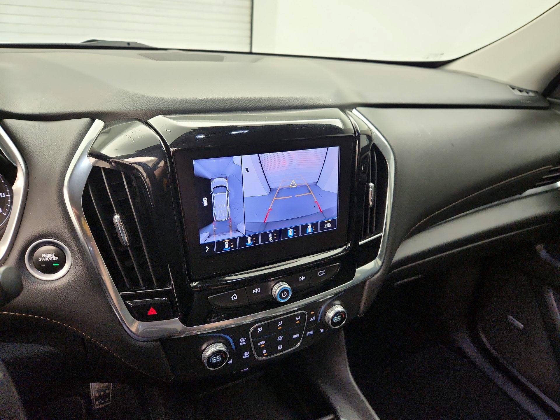 Thumbnail: 2020 Chevrolet Traverse - 15