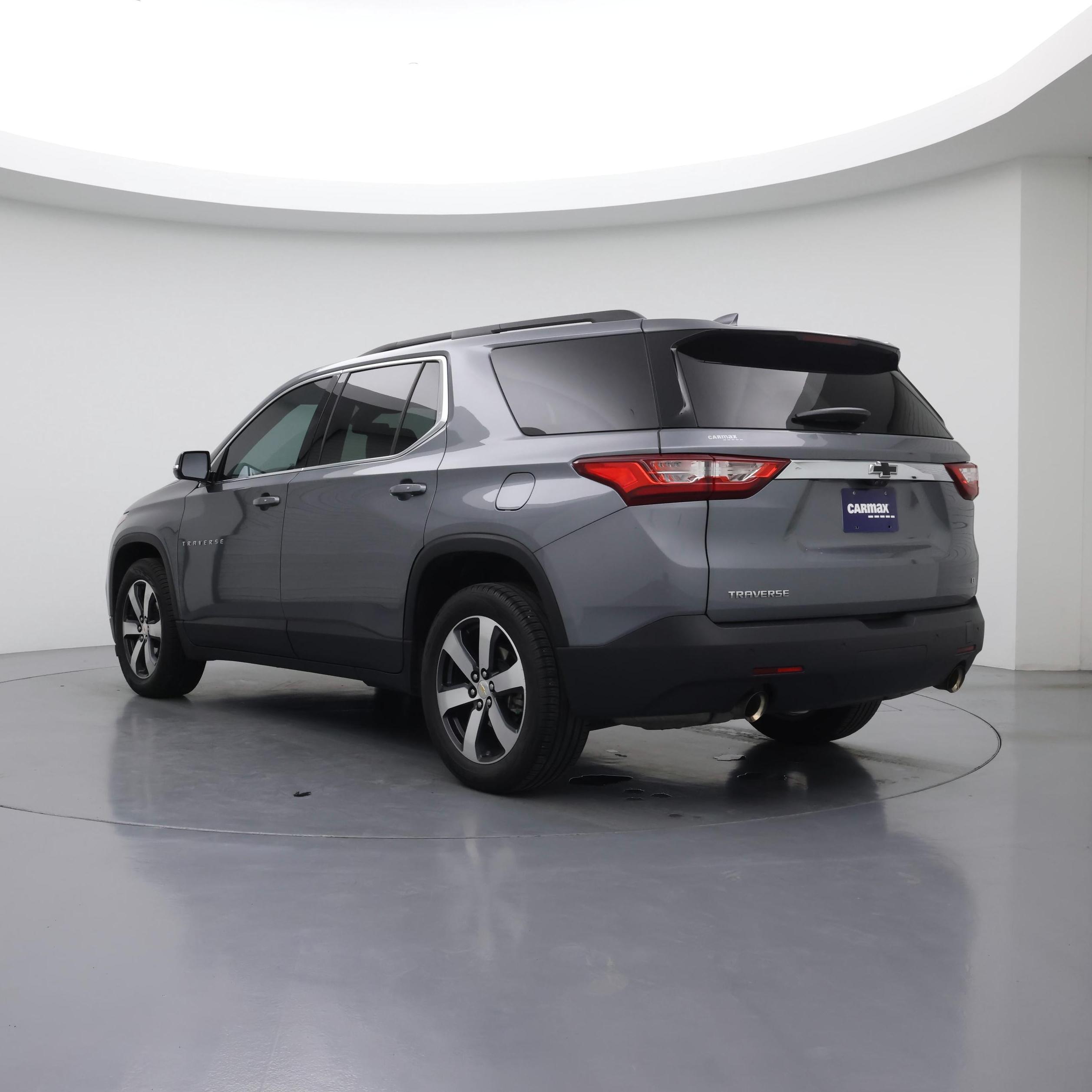 Thumbnail: 2020 Chevrolet Traverse - 2