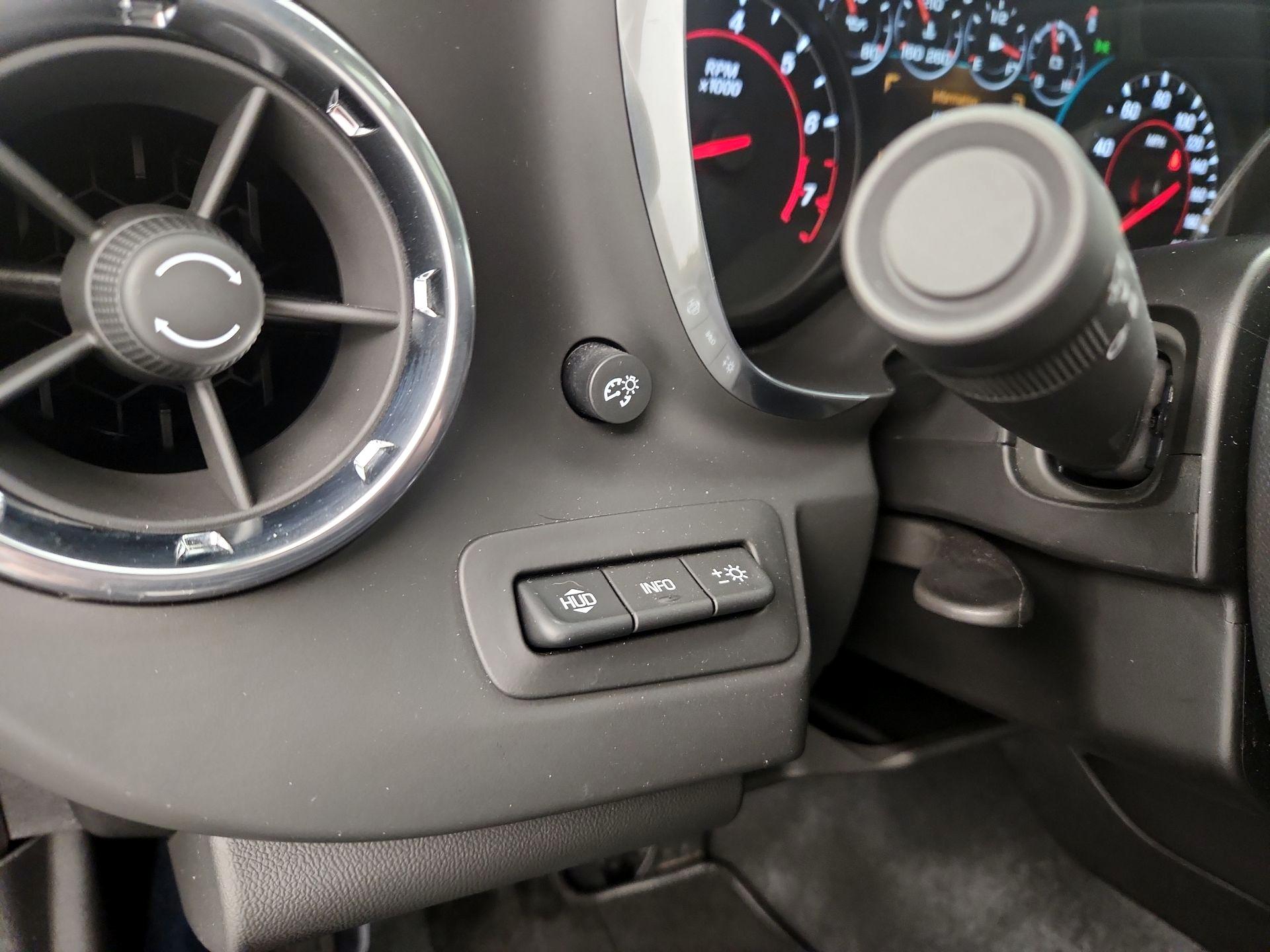 Thumbnail: 2018 Chevrolet Camaro - 13