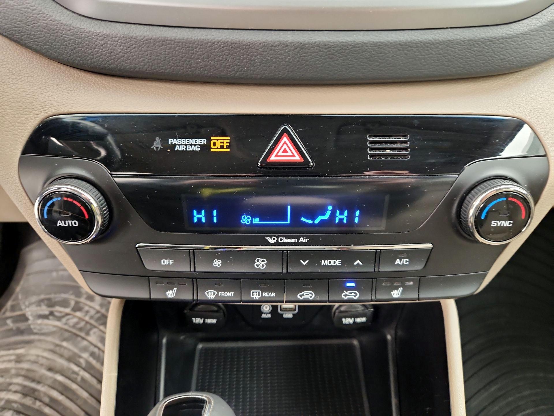 Thumbnail: 2016 Hyundai Tucson - 17