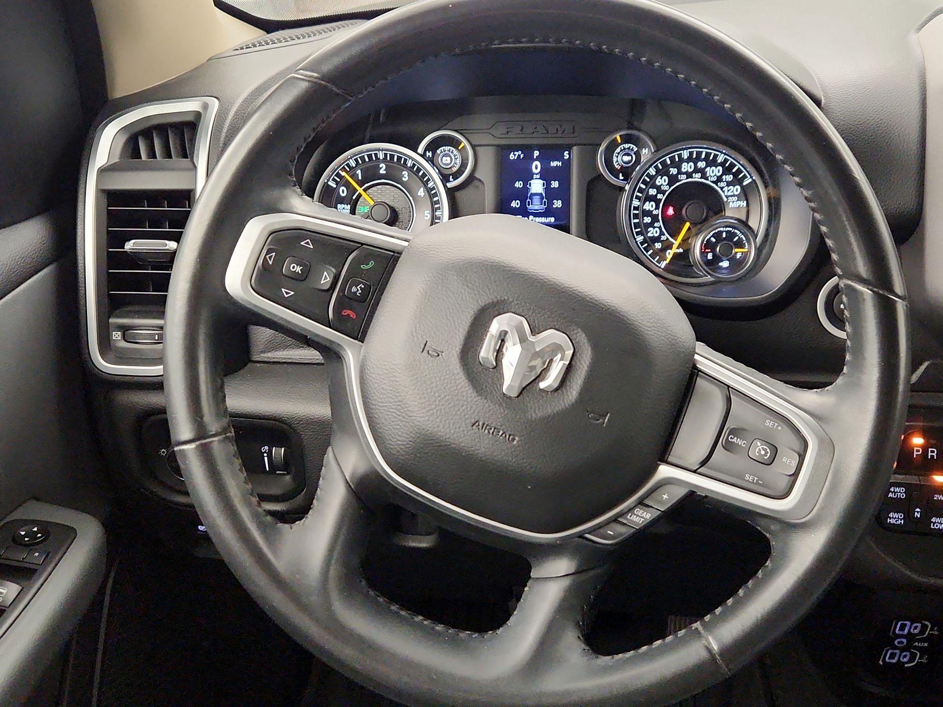 Thumbnail: 2020 RAM 1500 - 10