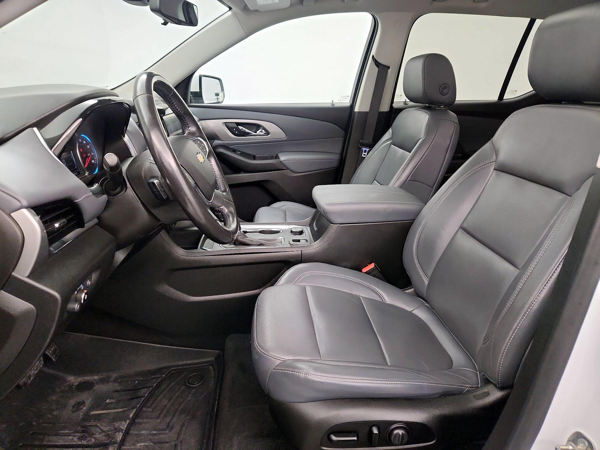 Thumbnail: 2019 Chevrolet Traverse - 11