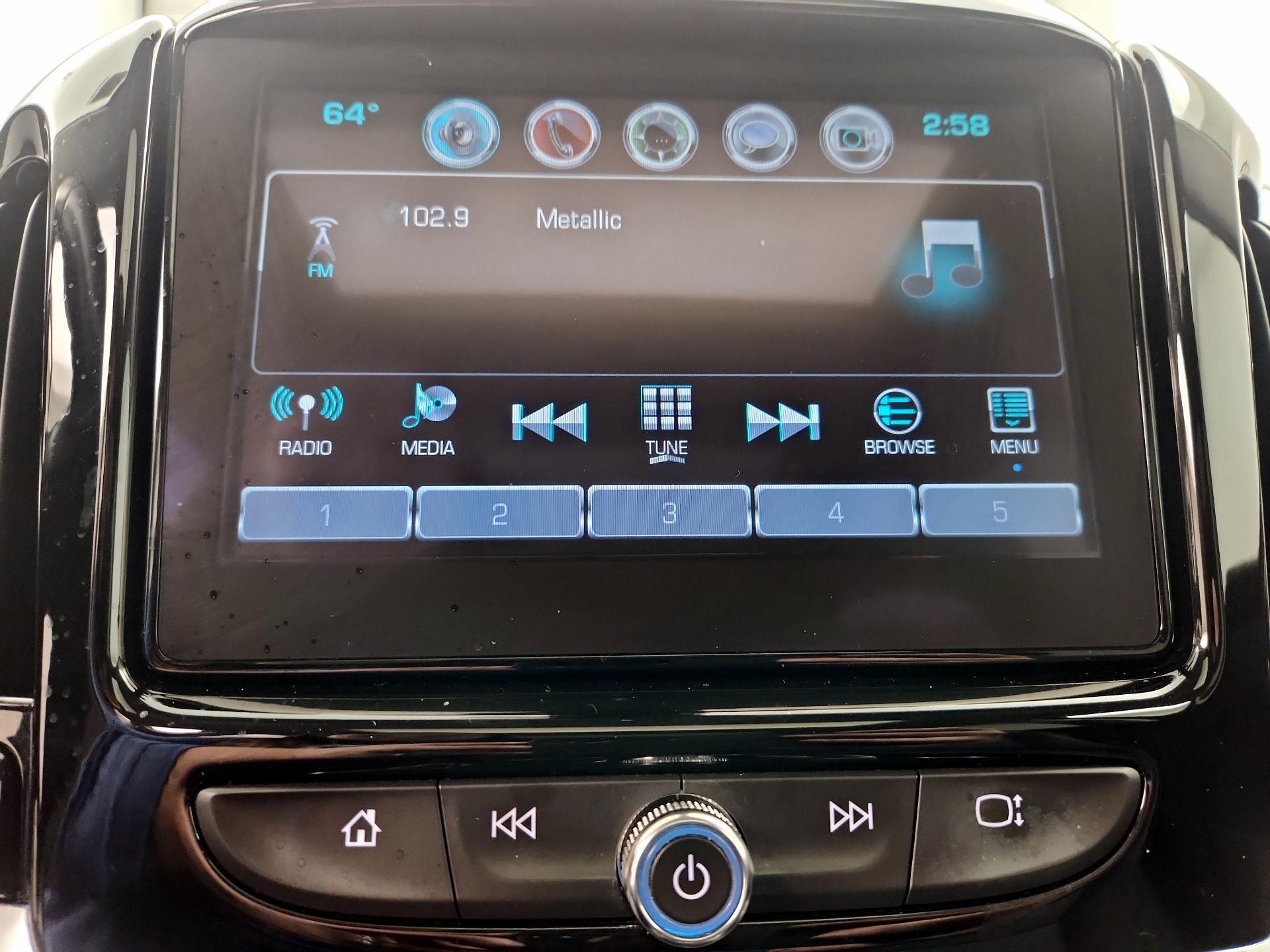 Thumbnail: 2019 Chevrolet Traverse - 15