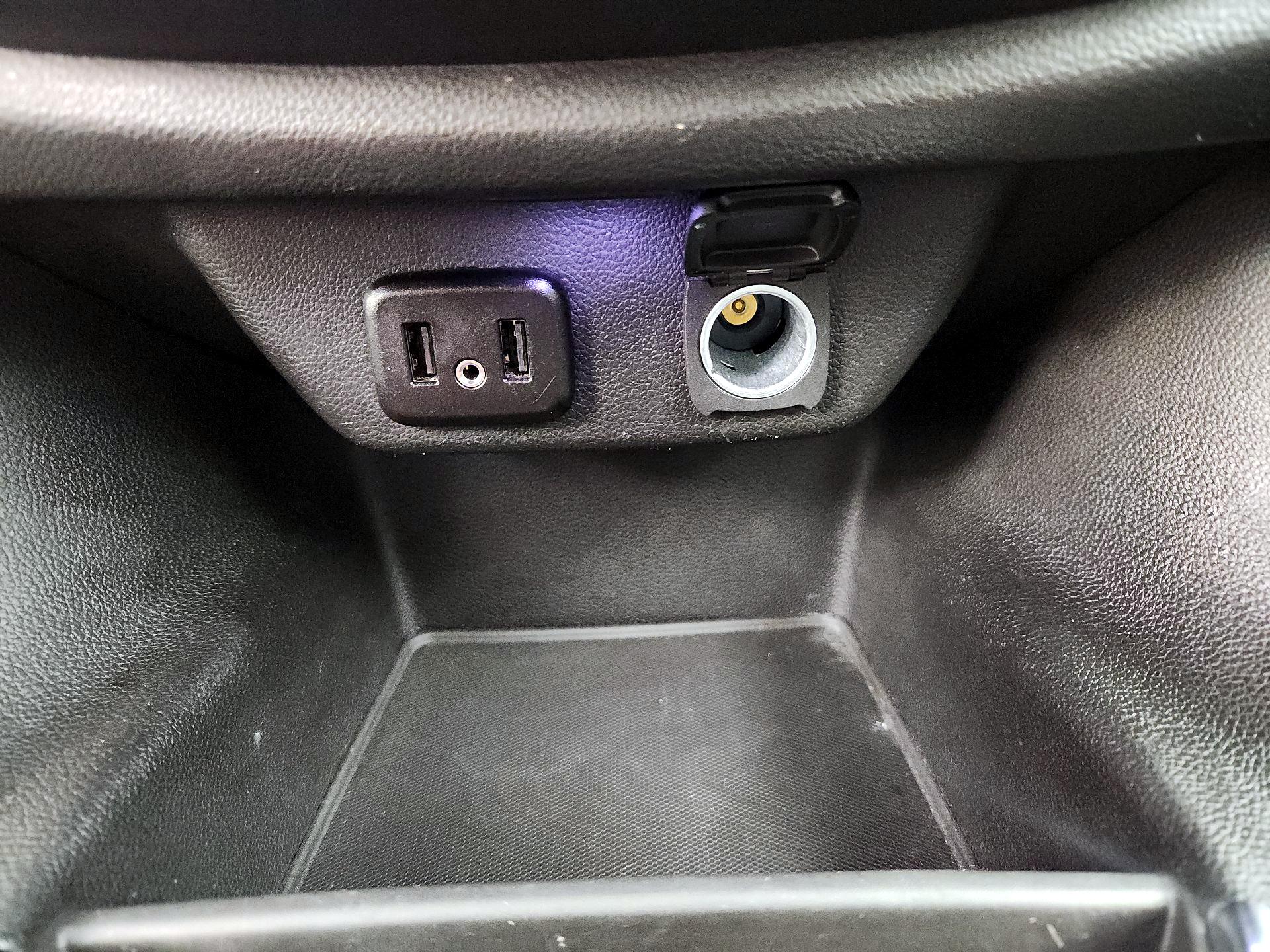 Thumbnail: 2019 Chevrolet Traverse - 18