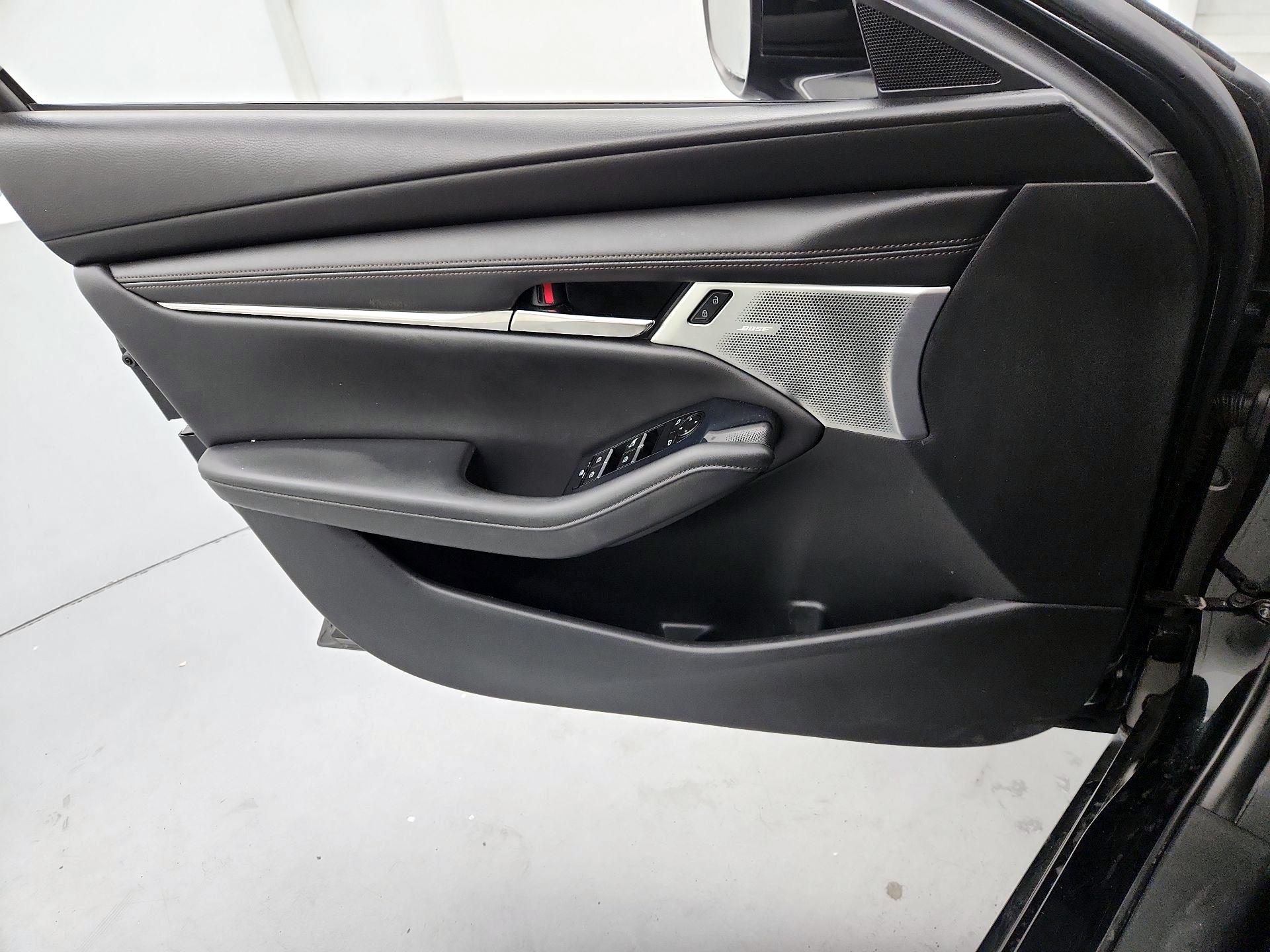 Thumbnail: 2021 Mazda Mazda3 - 12