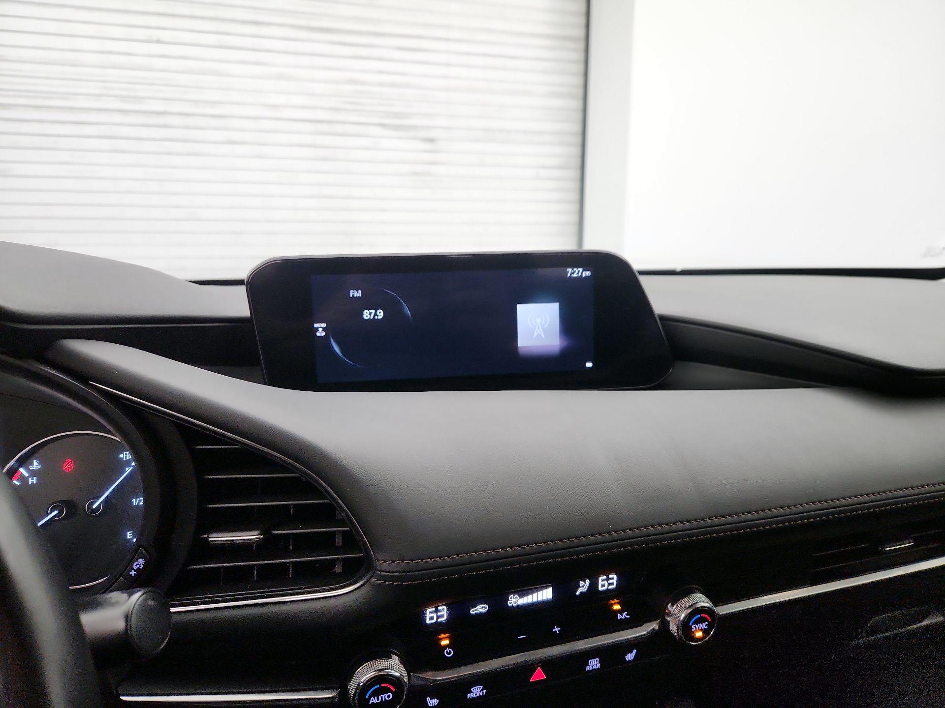 Thumbnail: 2021 Mazda Mazda3 - 15