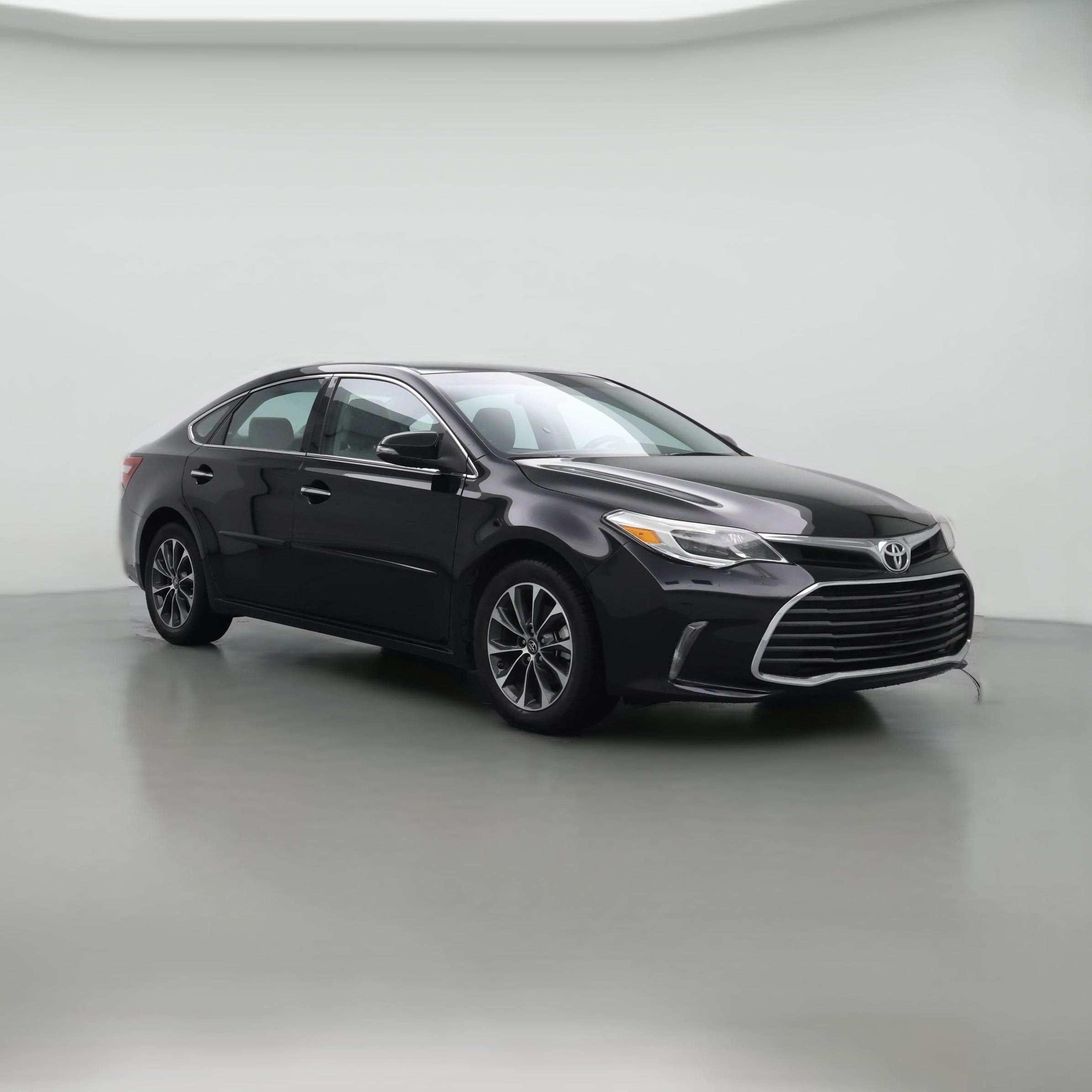 Thumbnail: 2016 Toyota Avalon - 1