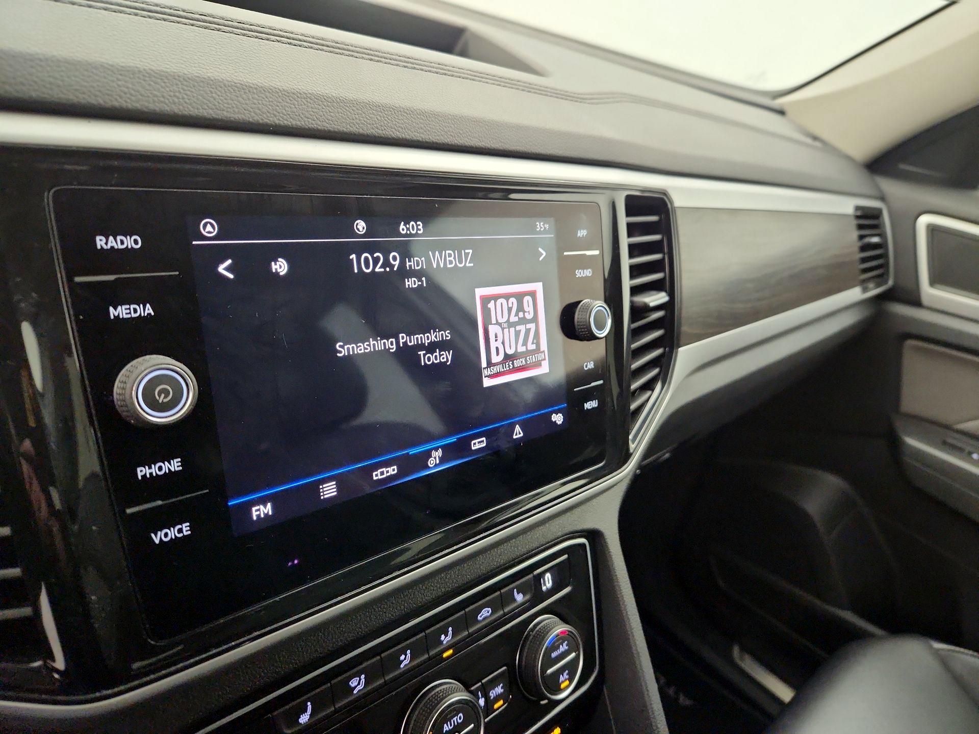 Thumbnail: 2023 Volkswagen Atlas - 15