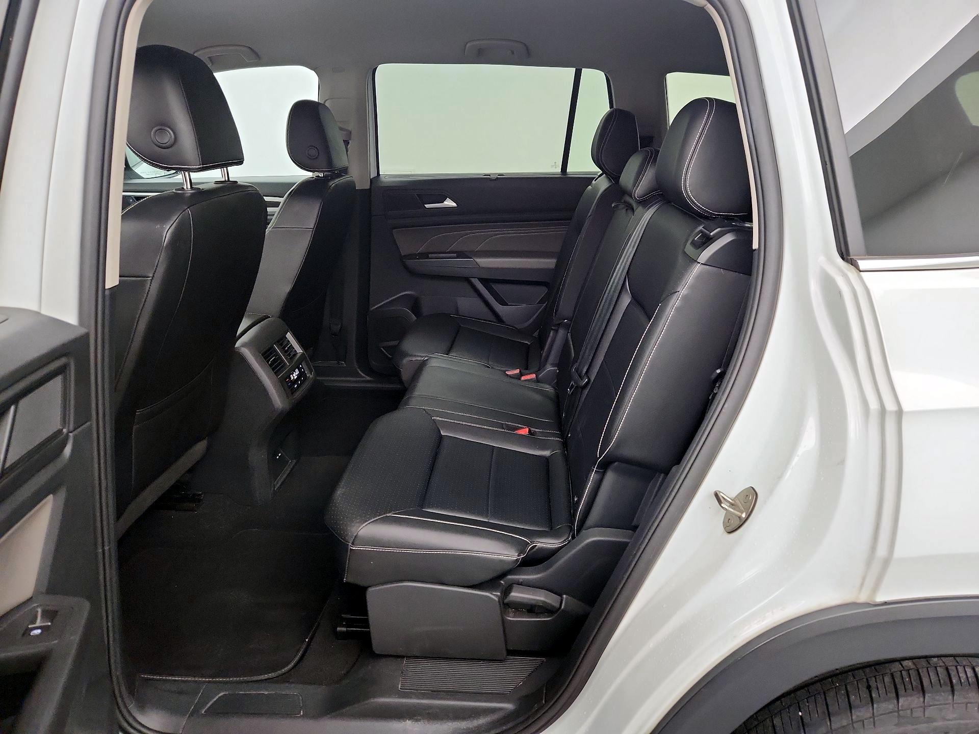 Thumbnail: 2023 Volkswagen Atlas - 19