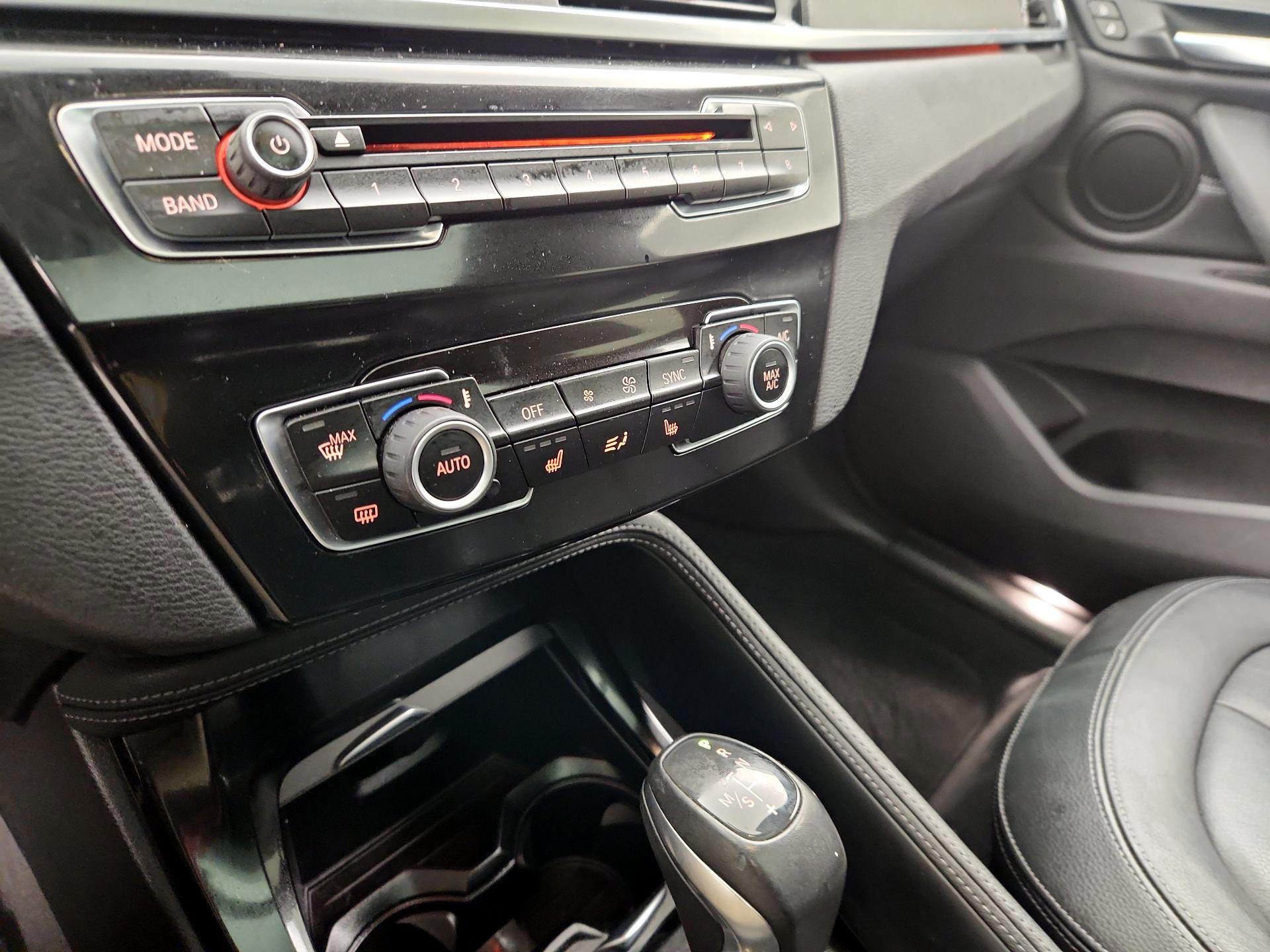 Thumbnail: 2016 BMW X1 - 17